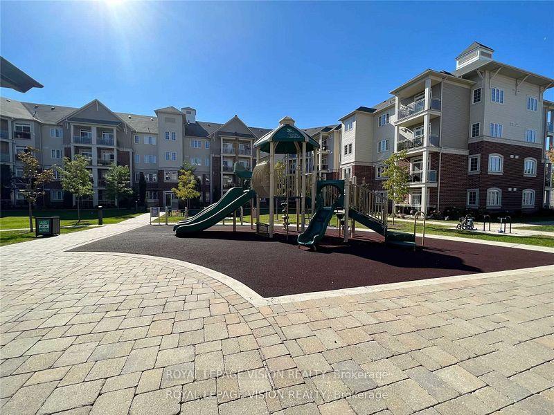 Photo 16 of Unit 419, 80 Aspen Springs Drive, Clarington, Bowmanville — HOMEH