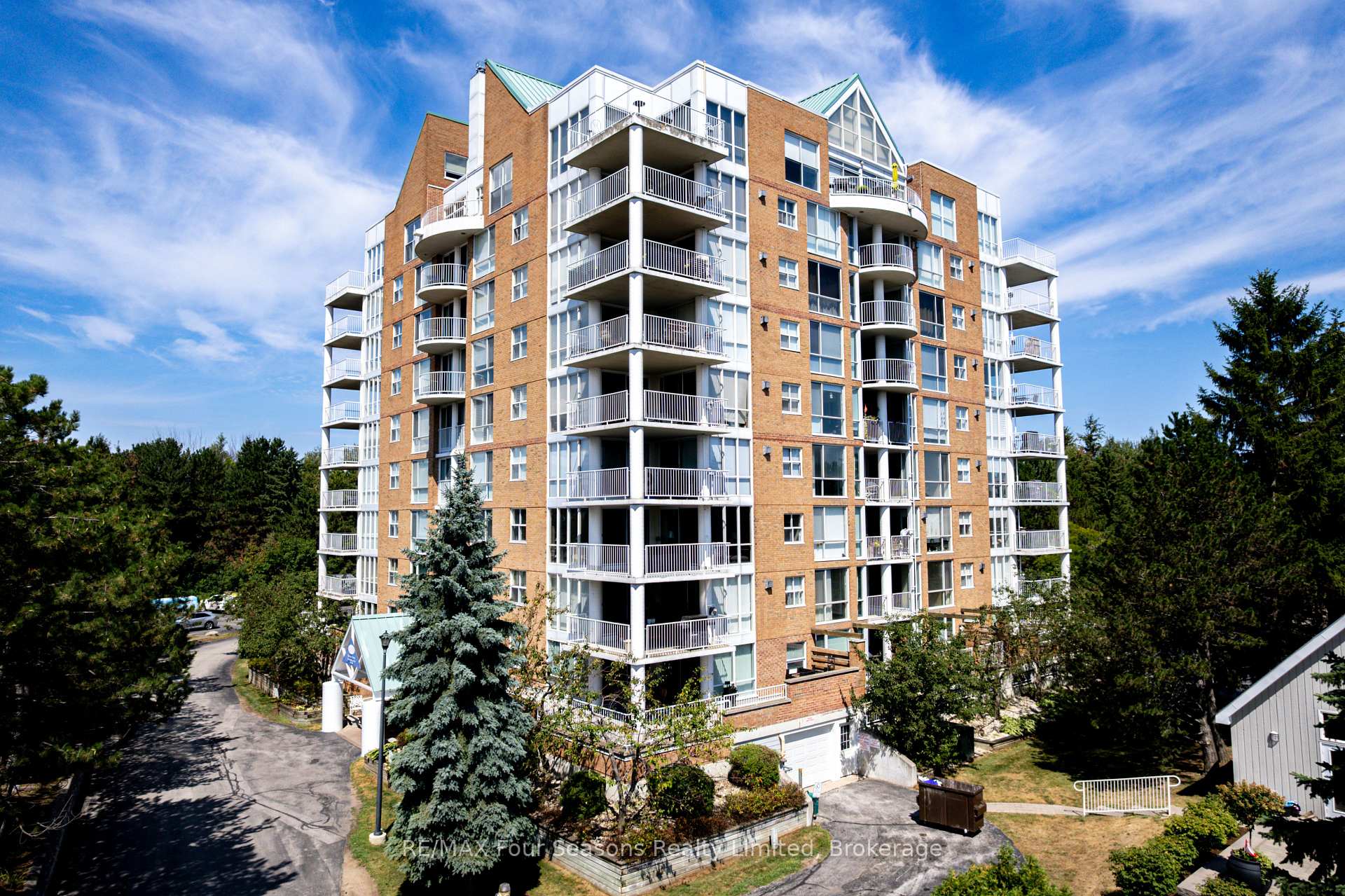 Front of Unit 501, 24 Ramblings Way