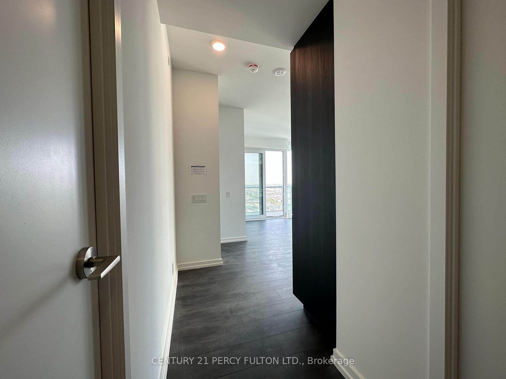 Photo 4 of Unit 2709, 7890 Jane Street, Vaughan, Vaughan Corporate Centre — HOMEH