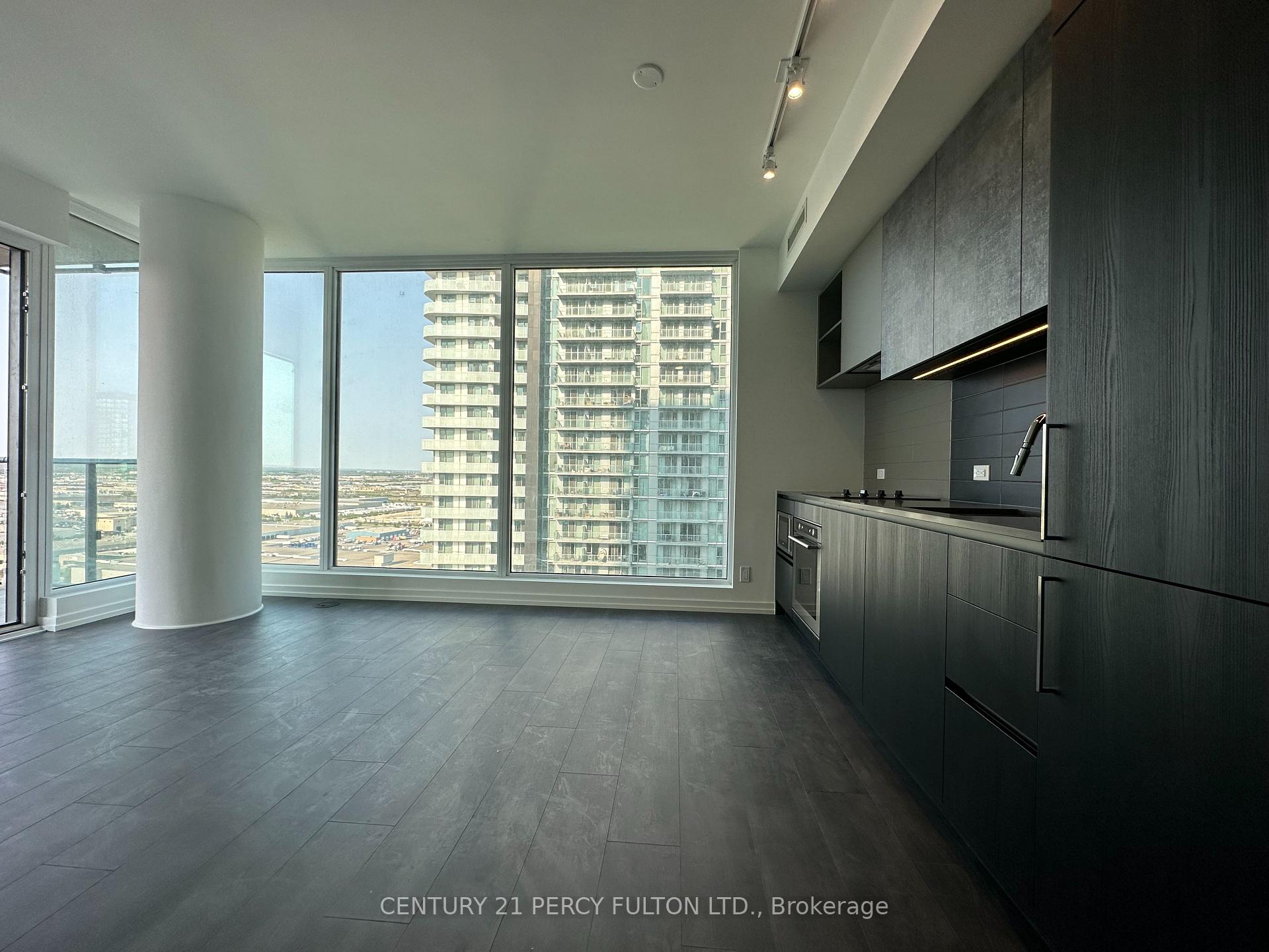 Photo 6 of Unit 2709, 7890 Jane Street, Vaughan, Vaughan Corporate Centre — HOMEH