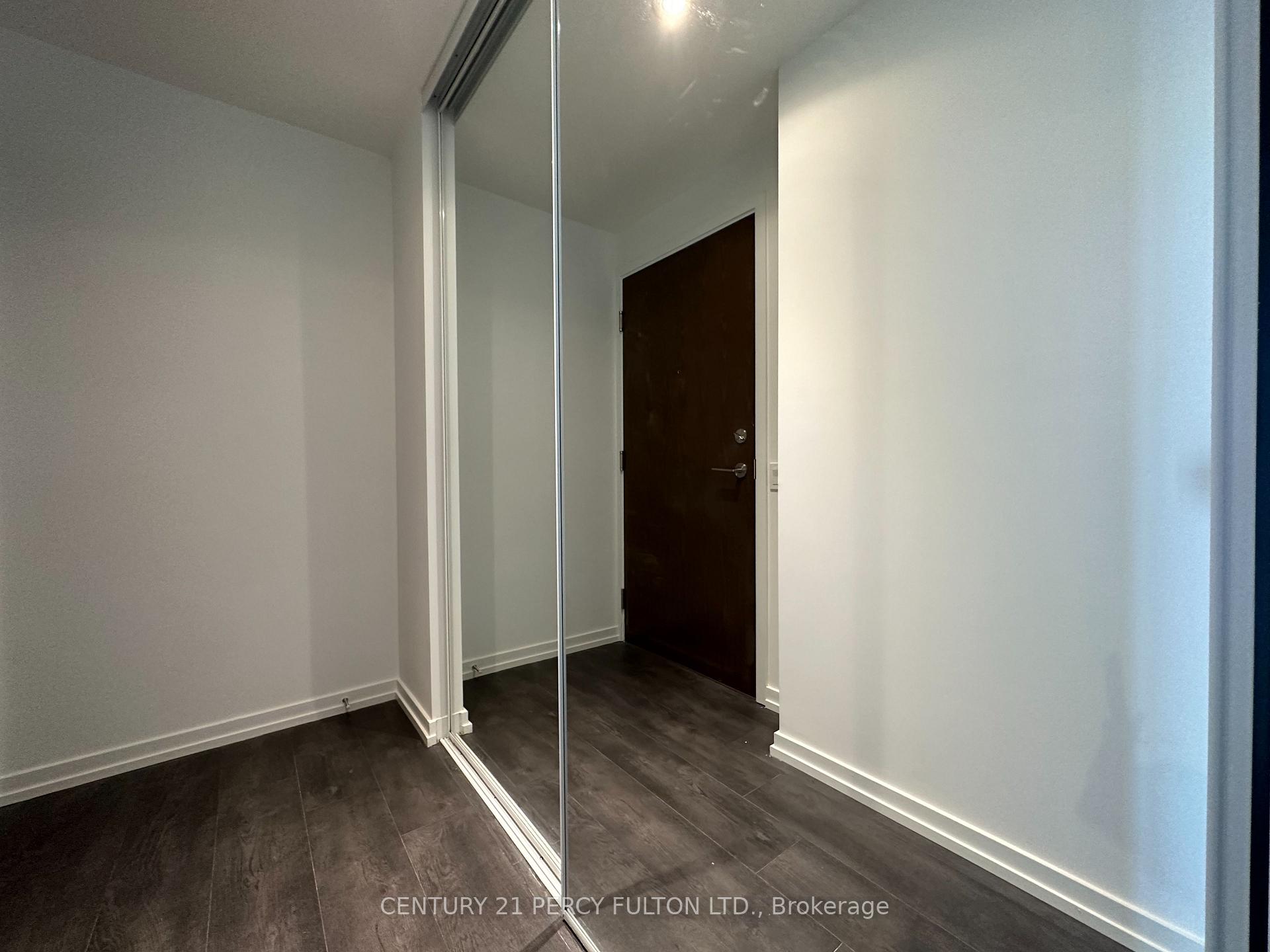 Photo 12 of Unit 2709, 7890 Jane Street, Vaughan, Vaughan Corporate Centre — HOMEH