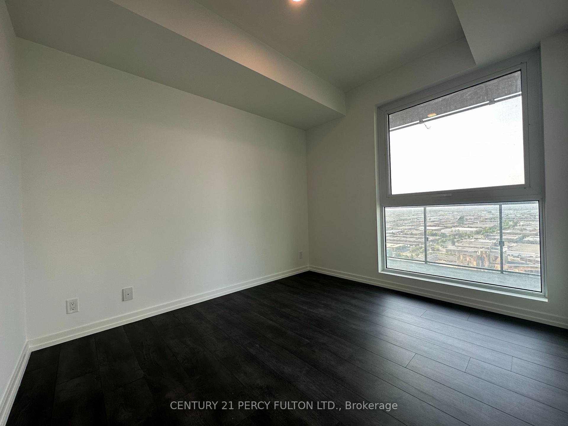 Photo 13 of Unit 2709, 7890 Jane Street, Vaughan, Vaughan Corporate Centre — HOMEH