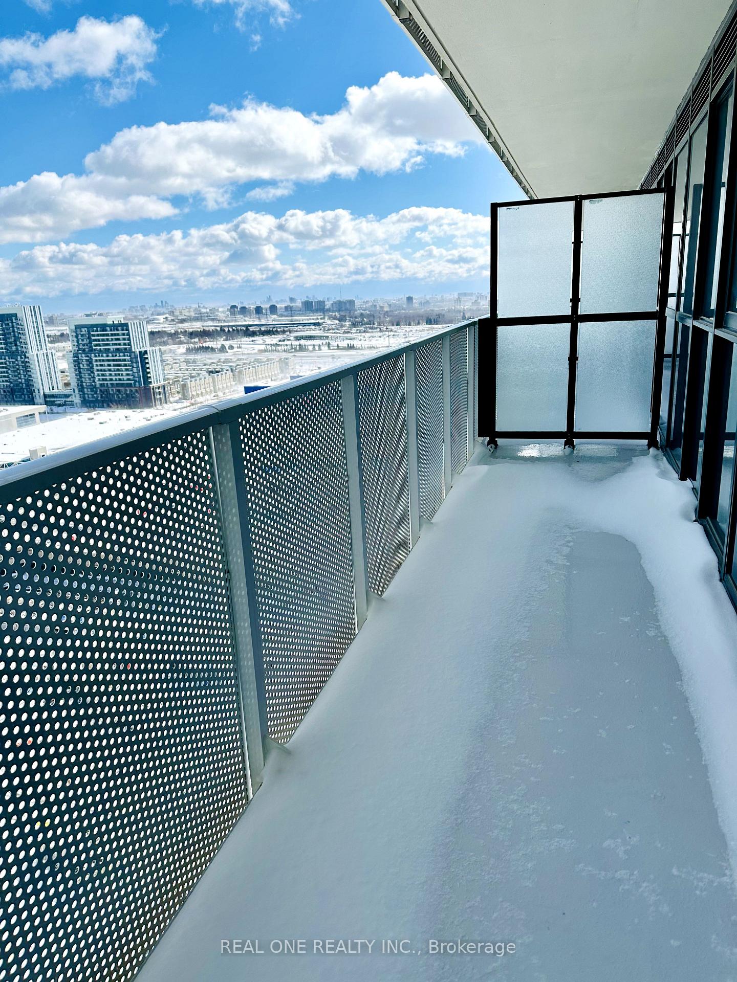 Photo 9 of Unit 2517, 195 Commerce Street, Vaughan, Vaughan Corporate Centre — HOMEH