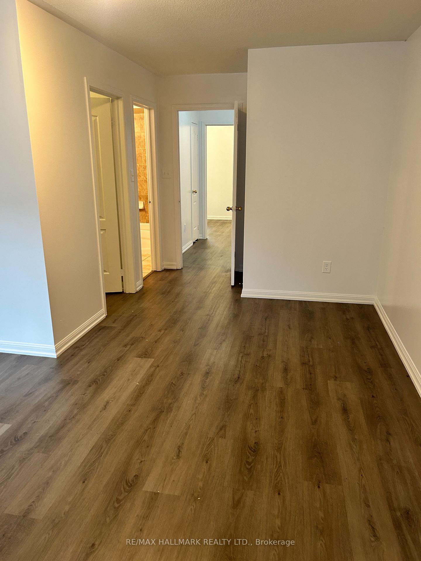 Photo 12 of Unit 15, 464 Beach Boulevard, Hamilton, Hamilton Beach — HOMEH
