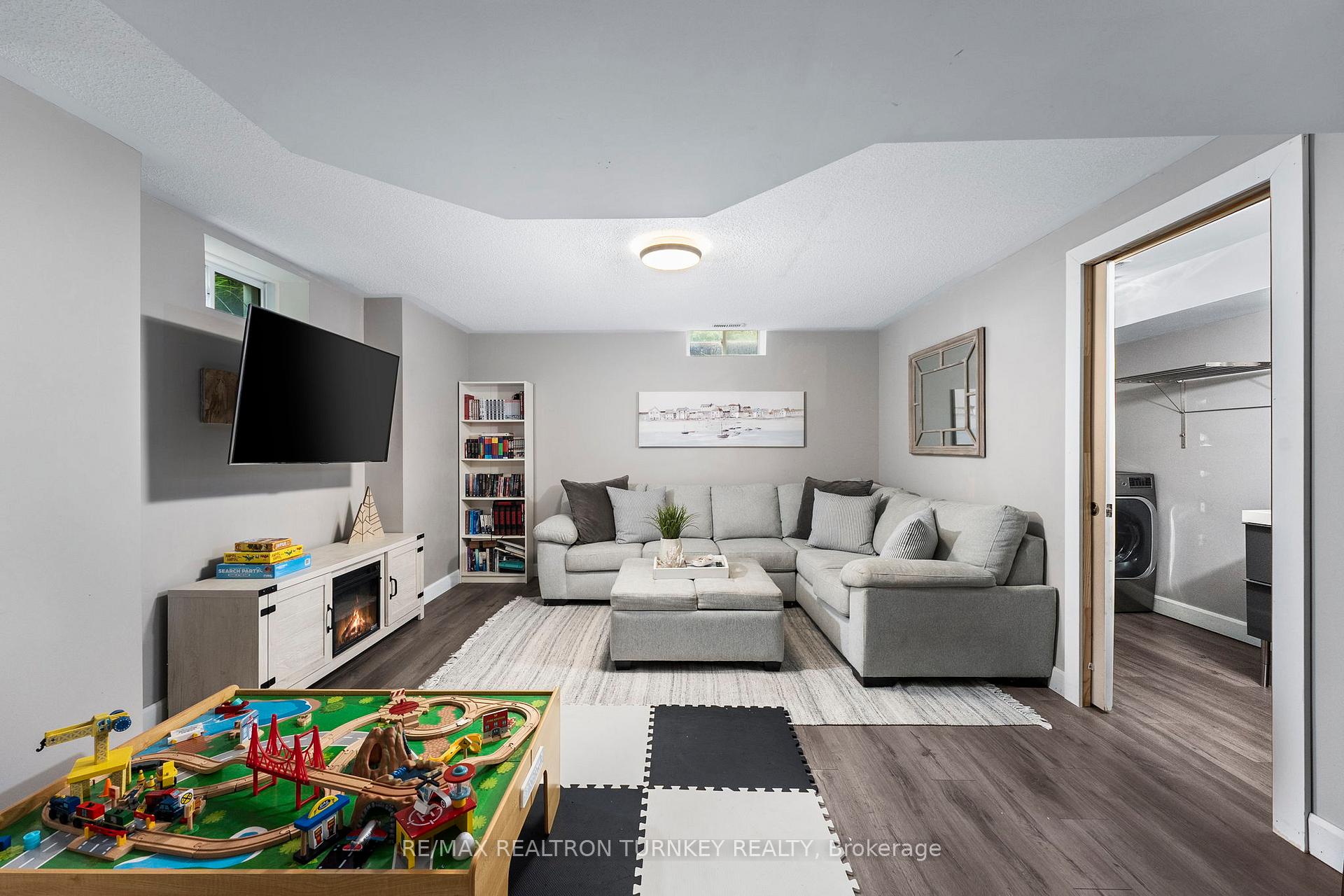 Photo 24 of 84 Admiral Crescent, Essa, Angus — HOMEH