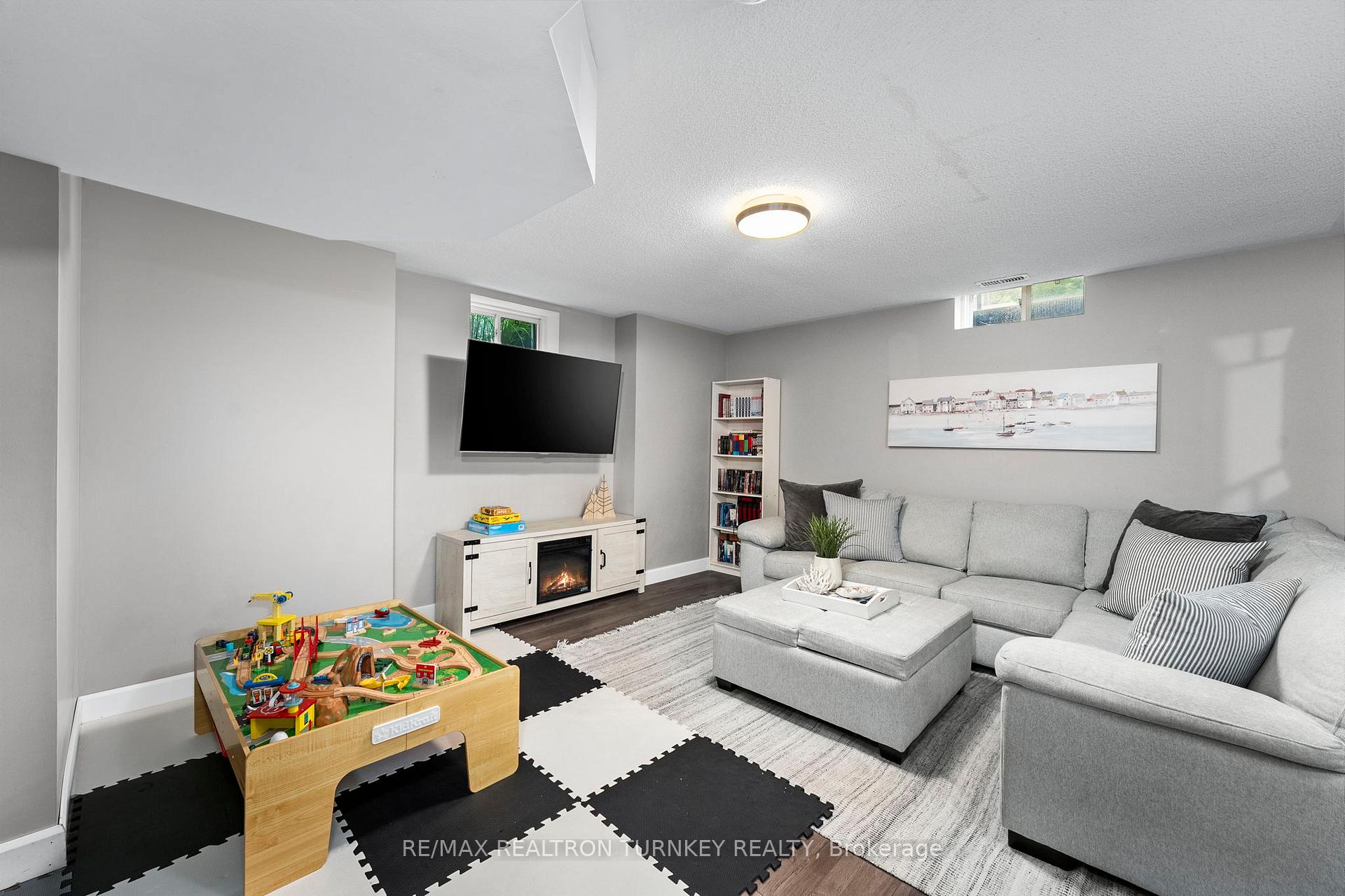 Photo 25 of 84 Admiral Crescent, Essa, Angus — HOMEH