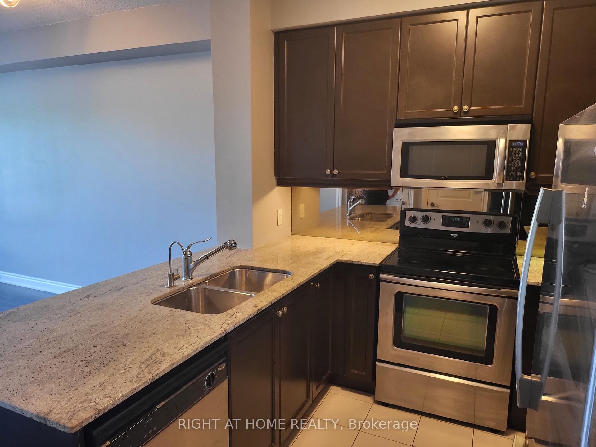 Photo 12 of Unit 613, 20 Bloorview Place, North York, Don Valley Village — HOMEH