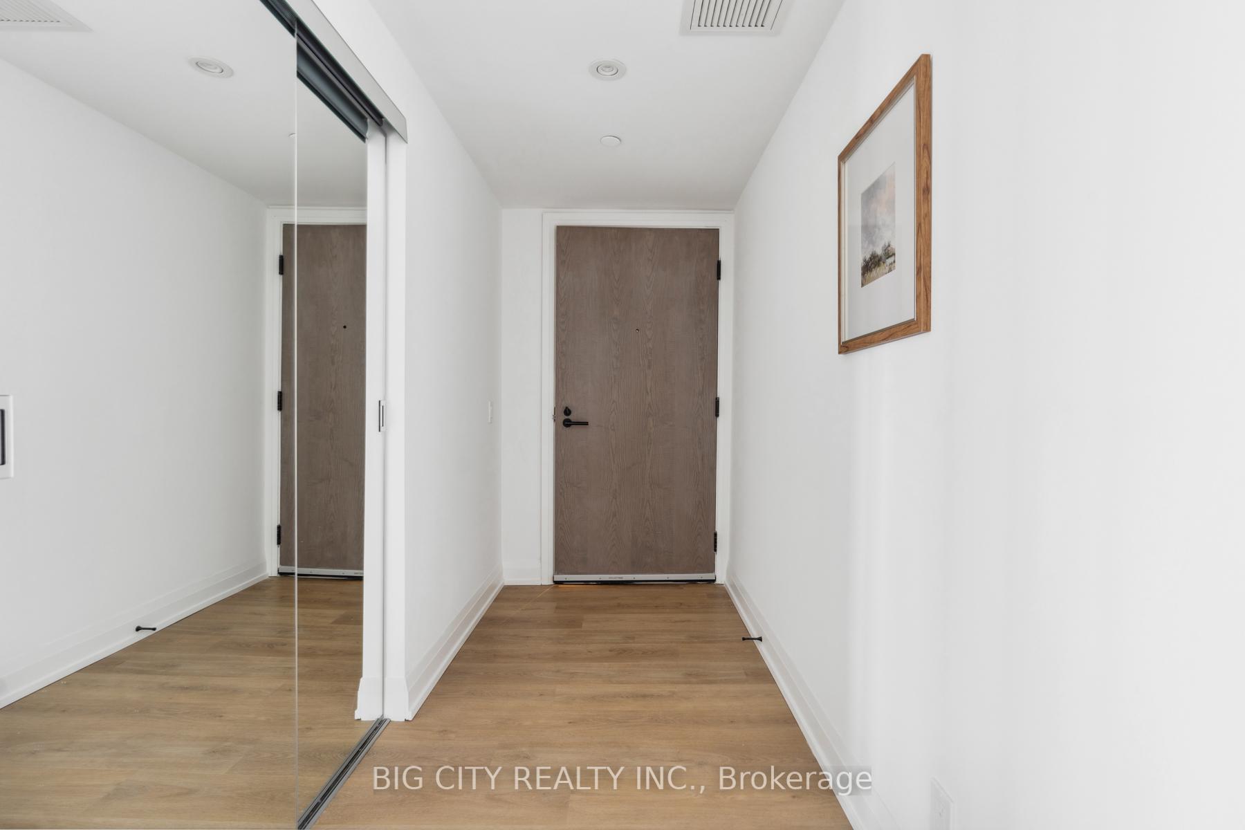 Photo 2 of Unit 1410, 36 Brentcliffe Road, Toronto, Thorncliffe Park — HOMEH