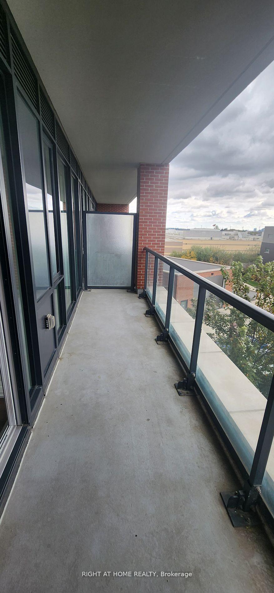 Photo 12 of Unit 311, 99 Eagle Rock Way, Vaughan, Rural Vaughan — HOMEH
