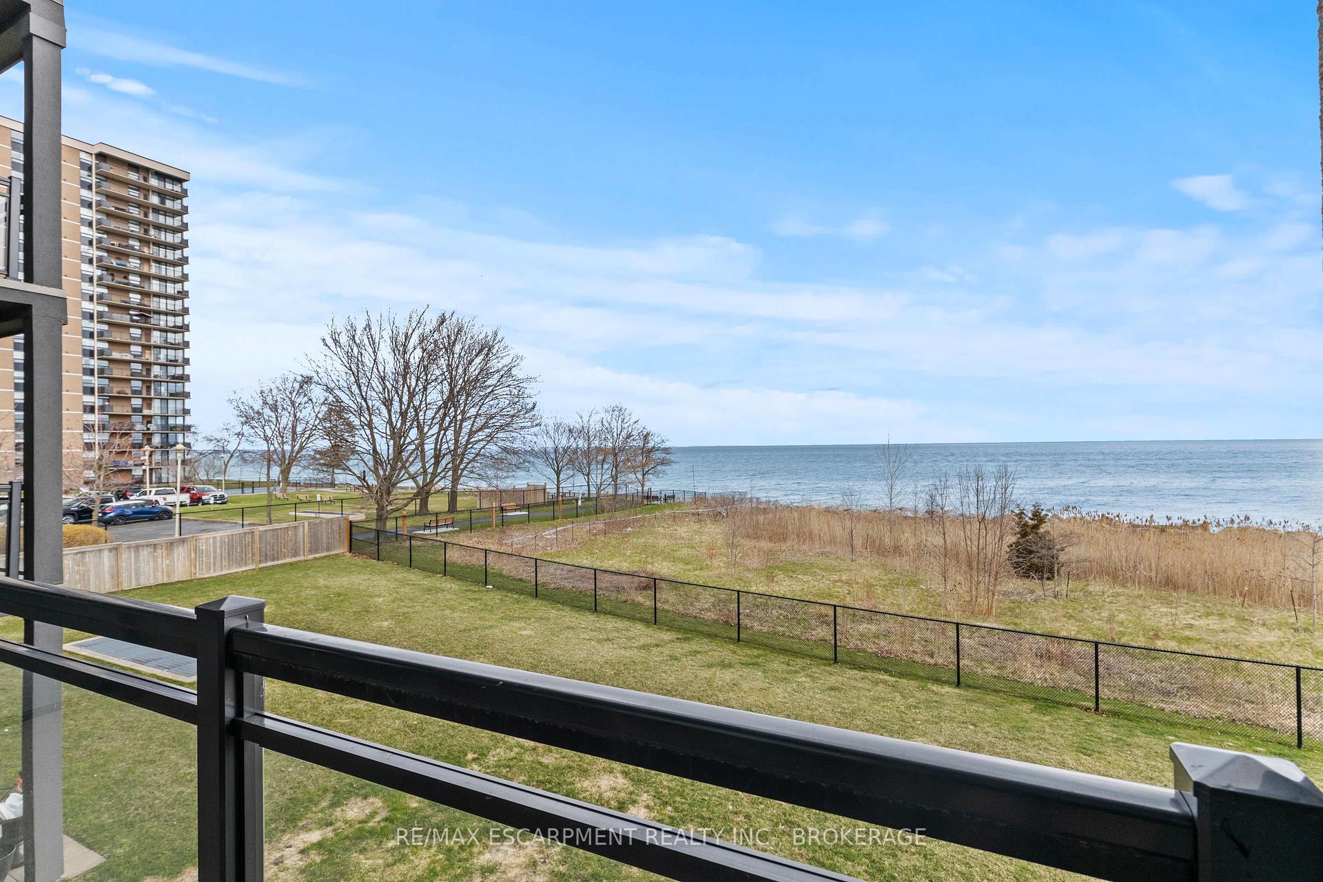 Photo 18 of Unit 230, 35 Southshore Crescent, Hamilton, Lakeshore — HOMEH