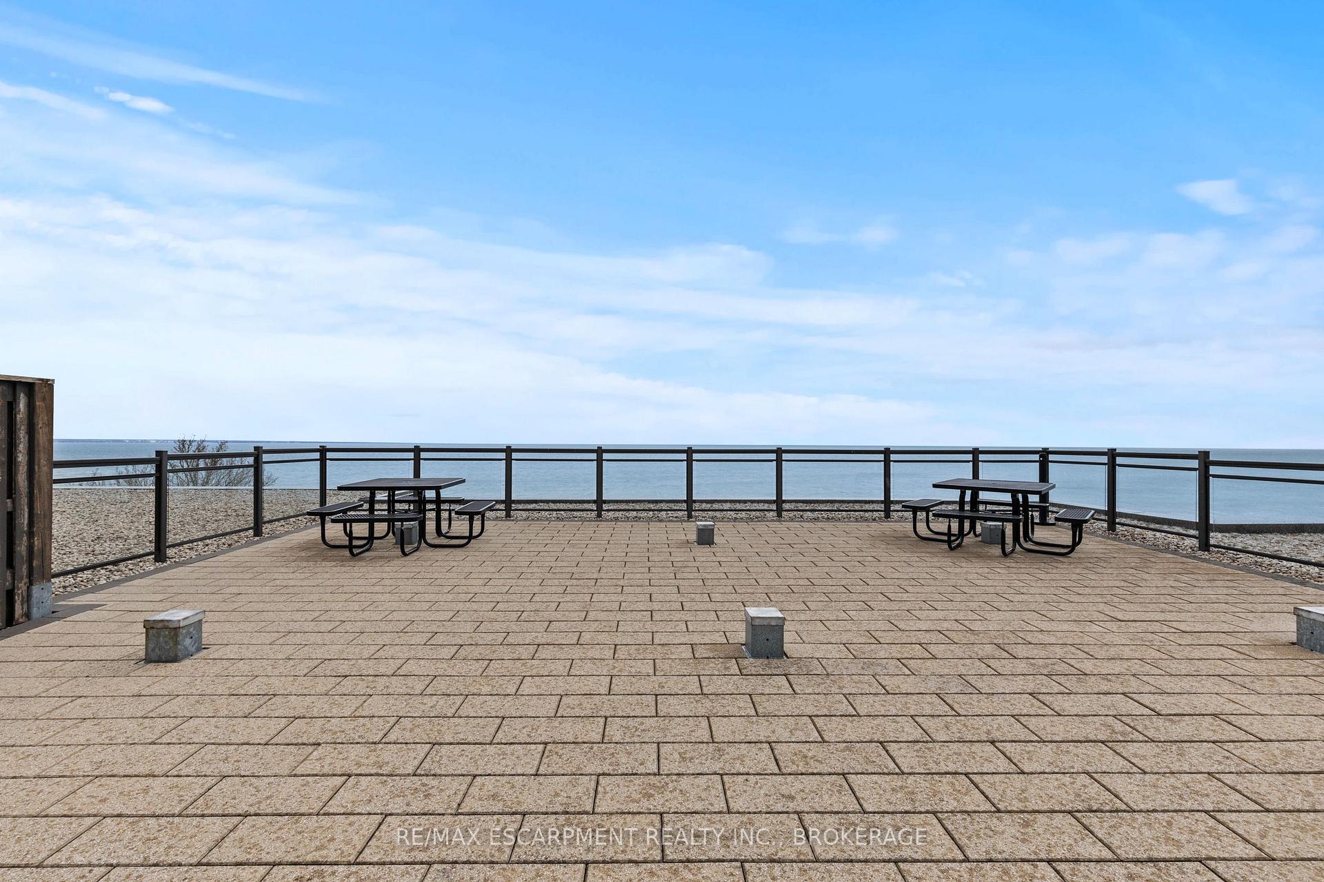 Photo 24 of Unit 230, 35 Southshore Crescent, Hamilton, Lakeshore — HOMEH