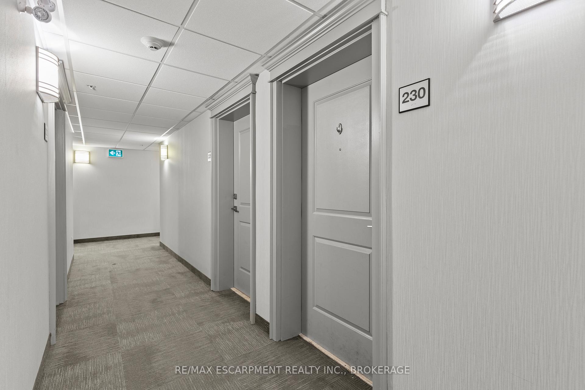 Photo 33 of Unit 230, 35 Southshore Crescent, Hamilton, Lakeshore — HOMEH