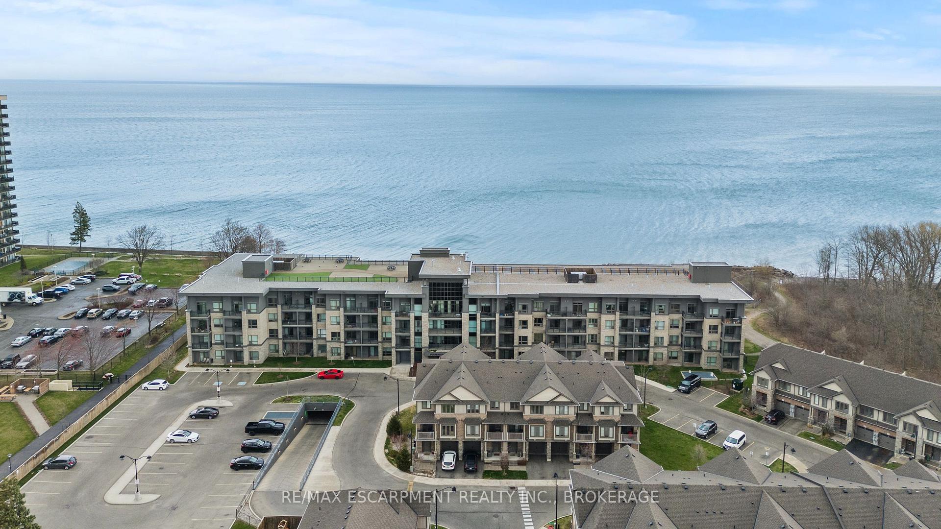 Photo 37 of Unit 230, 35 Southshore Crescent, Hamilton, Lakeshore — HOMEH