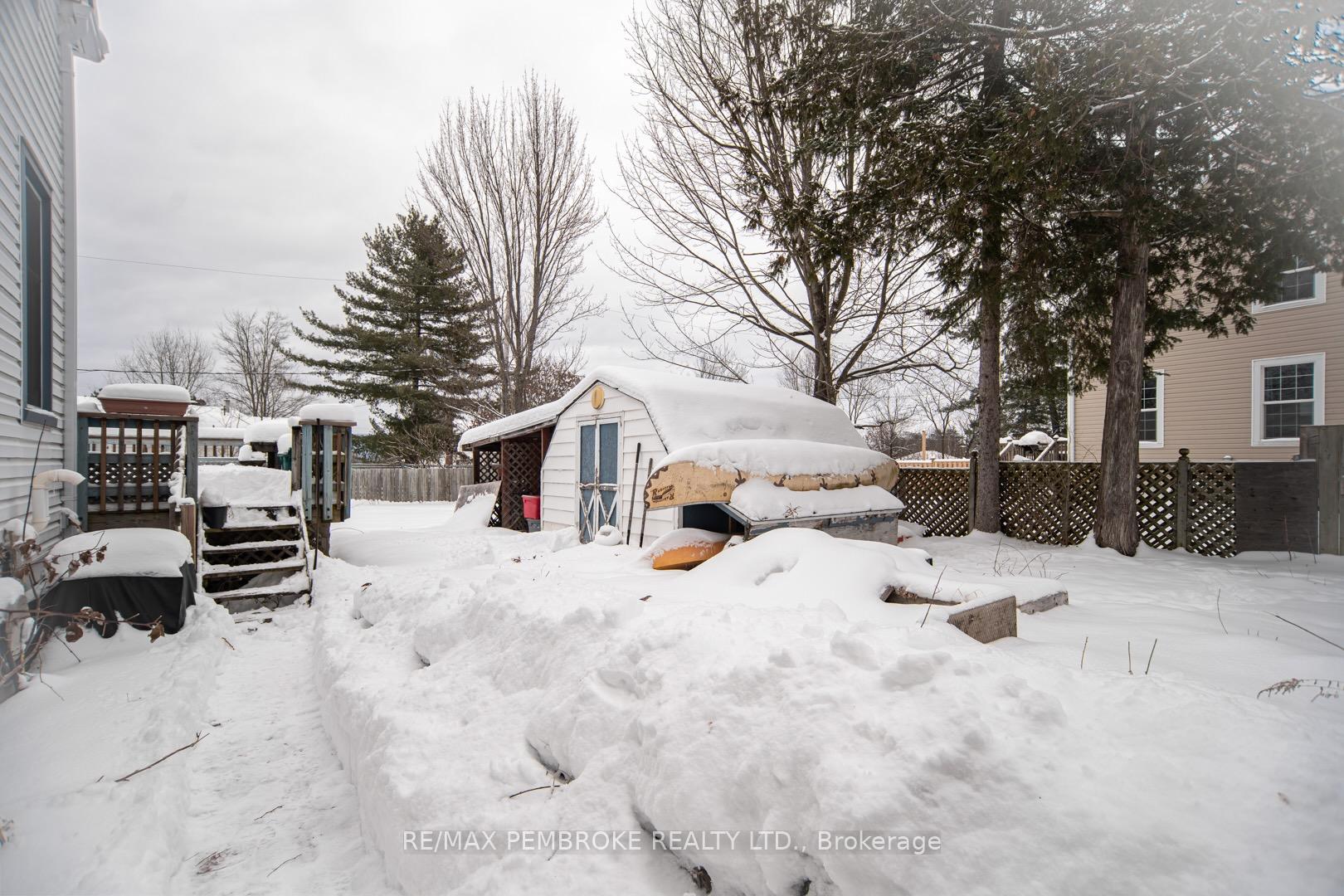 Photo 31 of 8 Wolfe Avenue, Deep River — HOMEH