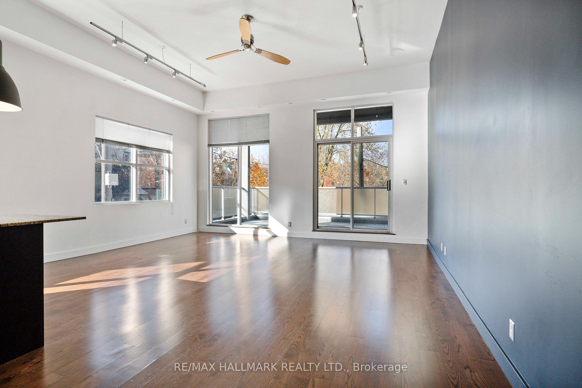 Photo 11 of Unit 202, 1842 Queen Street E, Toronto, The Beaches — HOMEH