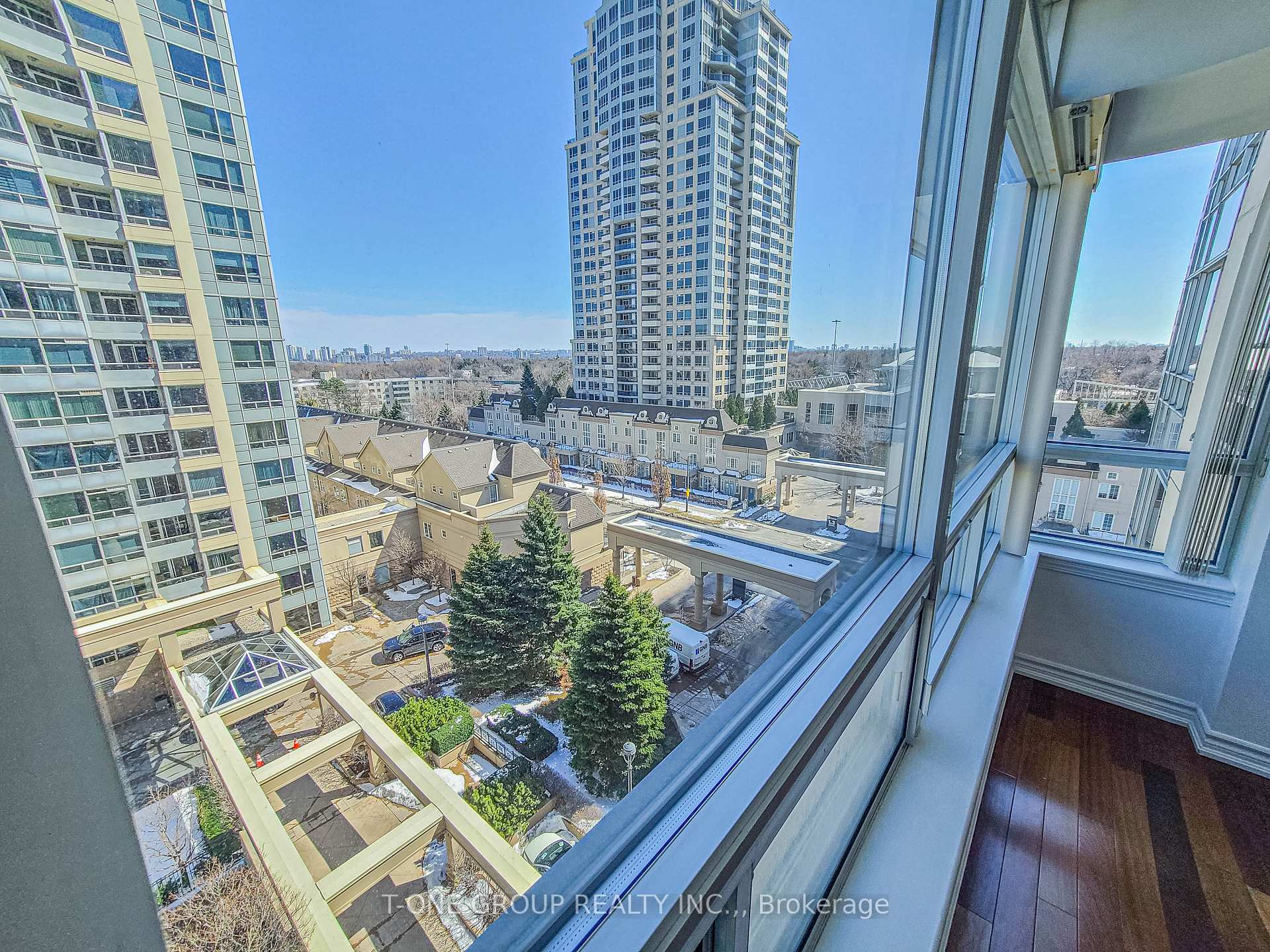 Front of Unit 807, 2 Rean Drive