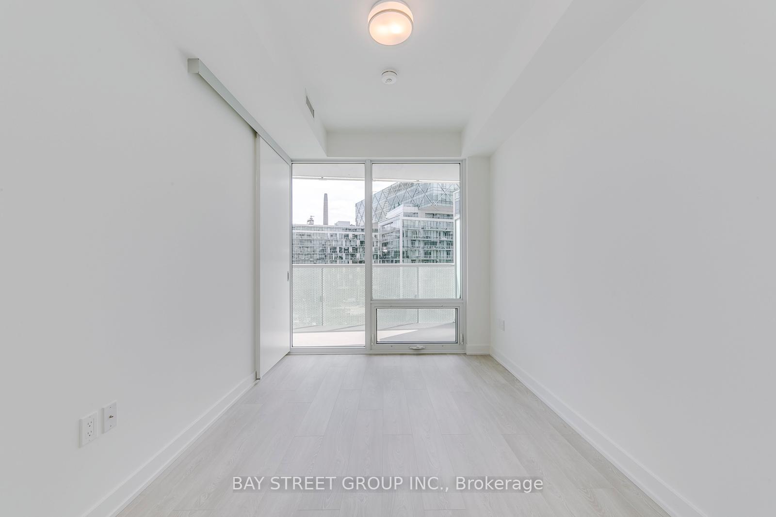 Photo 13 of Unit 624, 15 Queens Quay E, Toronto, Waterfront Communities — HOMEH