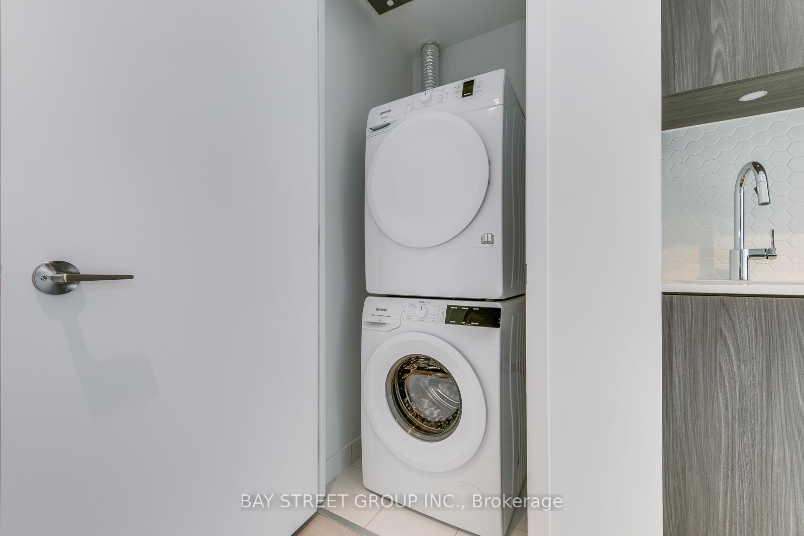 Photo 17 of Unit 624, 15 Queens Quay E, Toronto, Waterfront Communities — HOMEH
