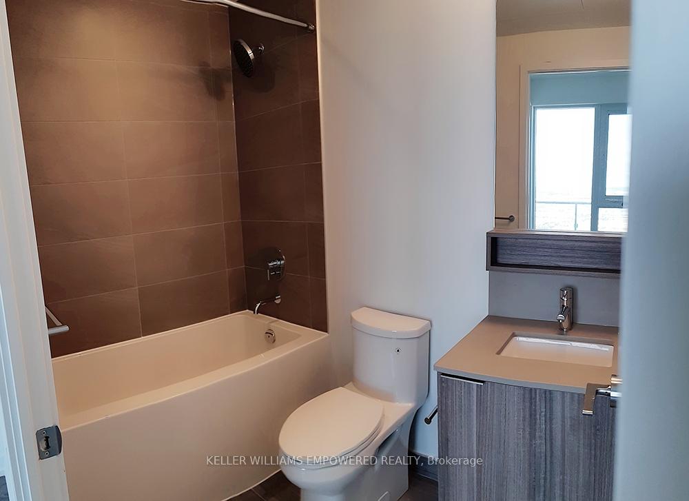 Photo 9 of Unit 3310, 5 Buttermill Avenue, Vaughan, Vaughan Corporate Centre — HOMEH