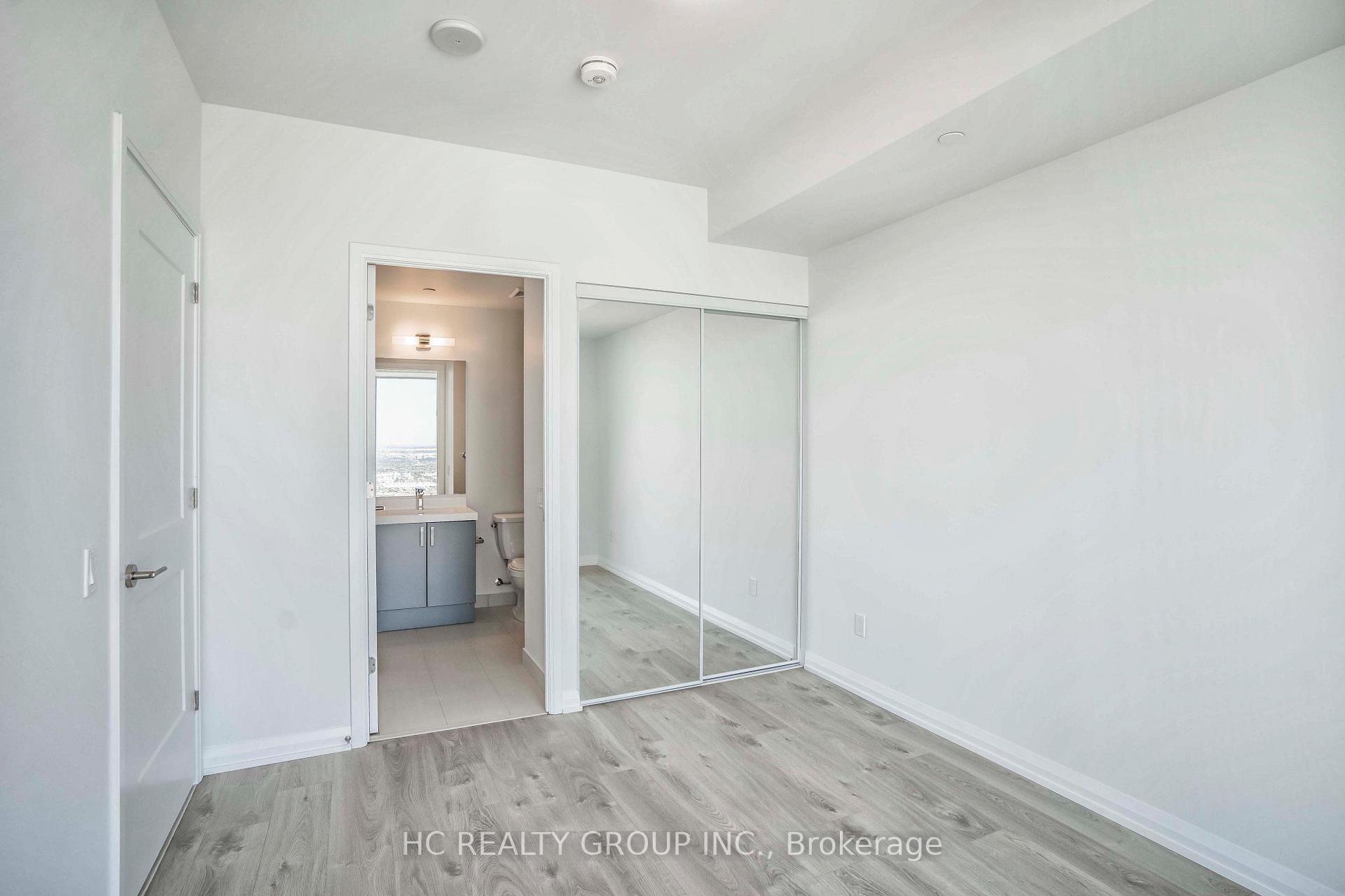 Photo 33 of Unit Lph10, 7895 Jane Street, Vaughan, Concord — HOMEH