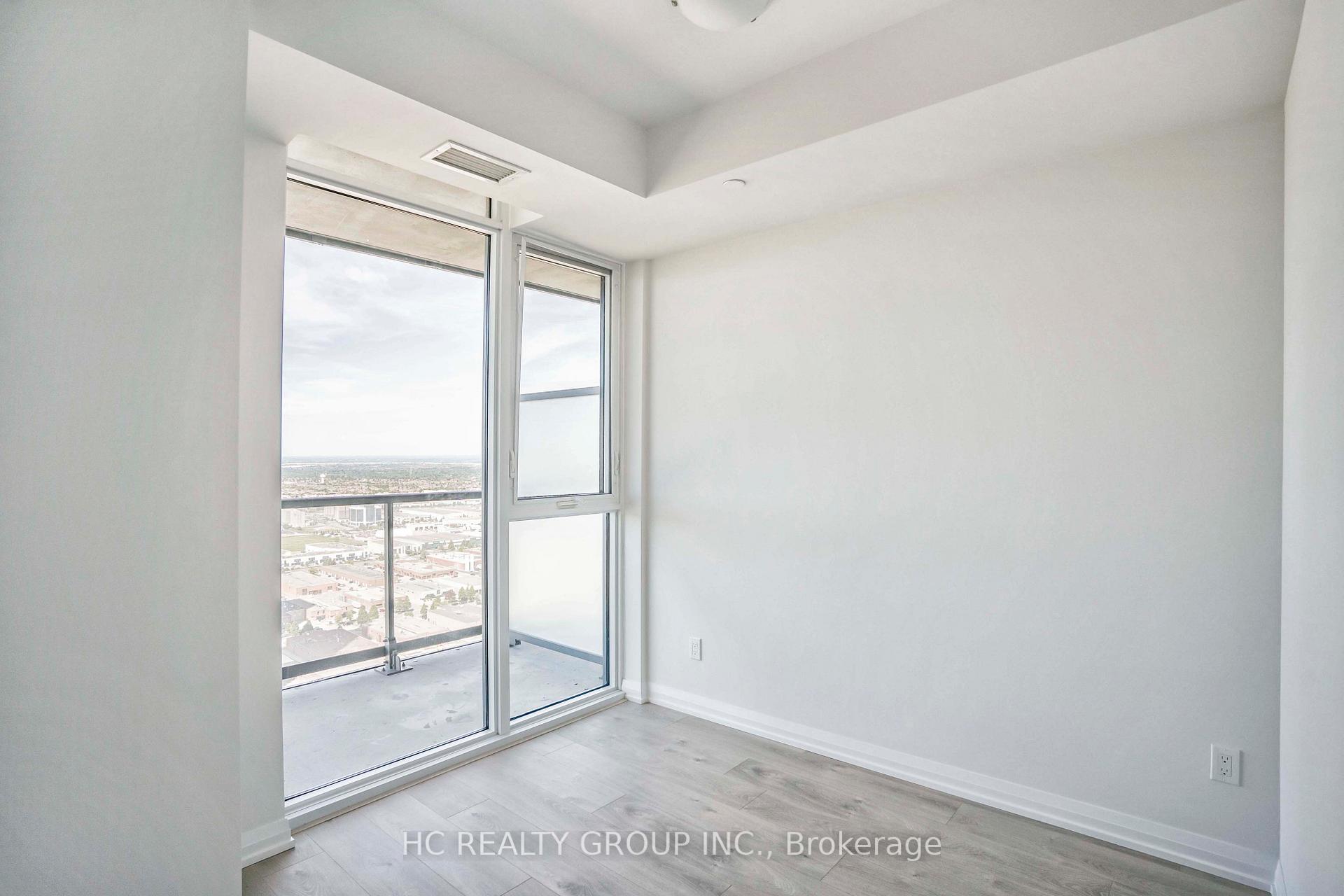 Photo 35 of Unit Lph10, 7895 Jane Street, Vaughan, Concord — HOMEH