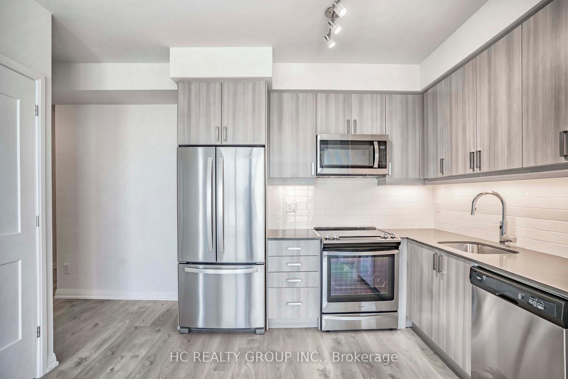 Photo 9 of Unit Lph10, 7895 Jane Street, Vaughan, Concord — HOMEH