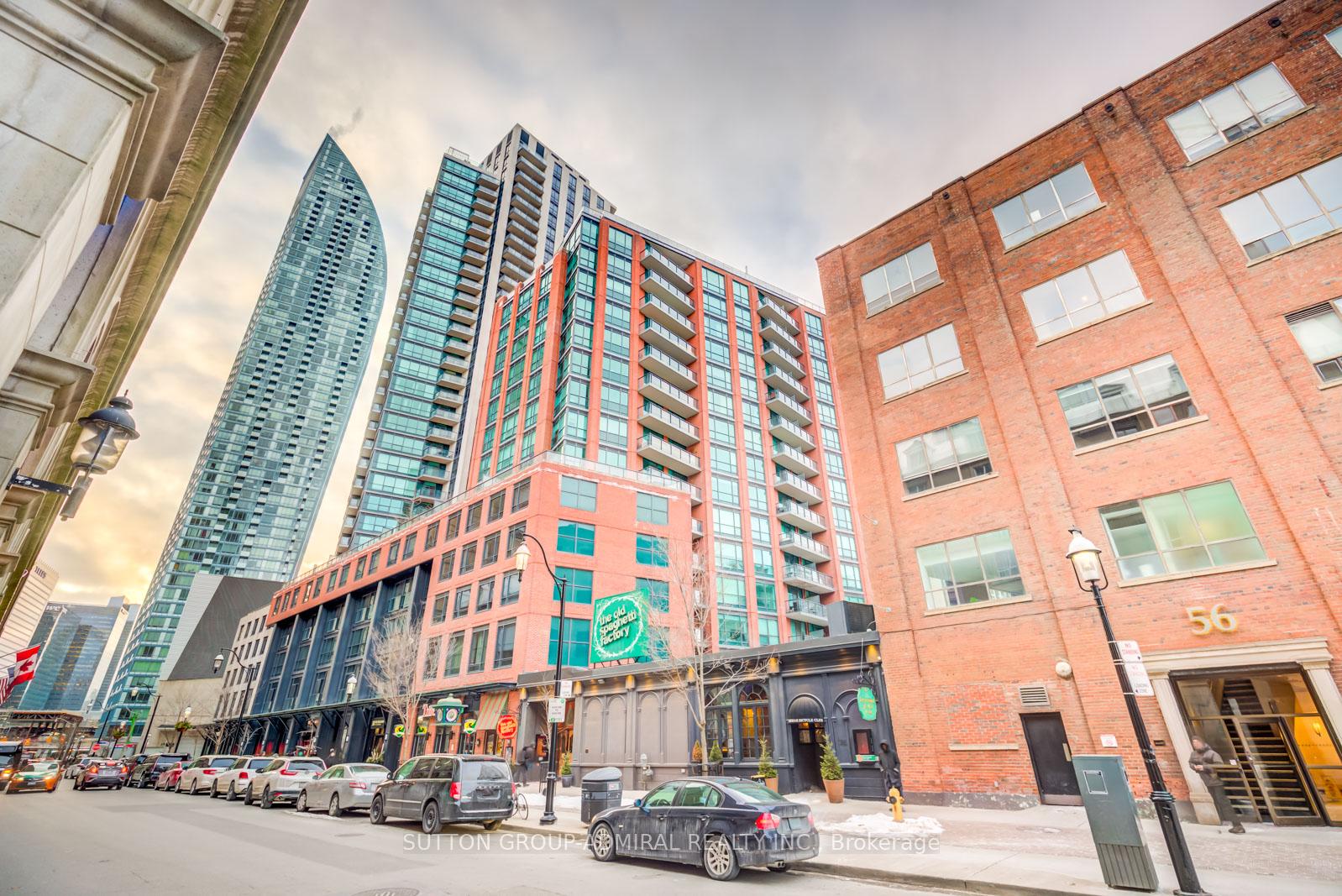 Front of Unit 424, 38 The Esplanade