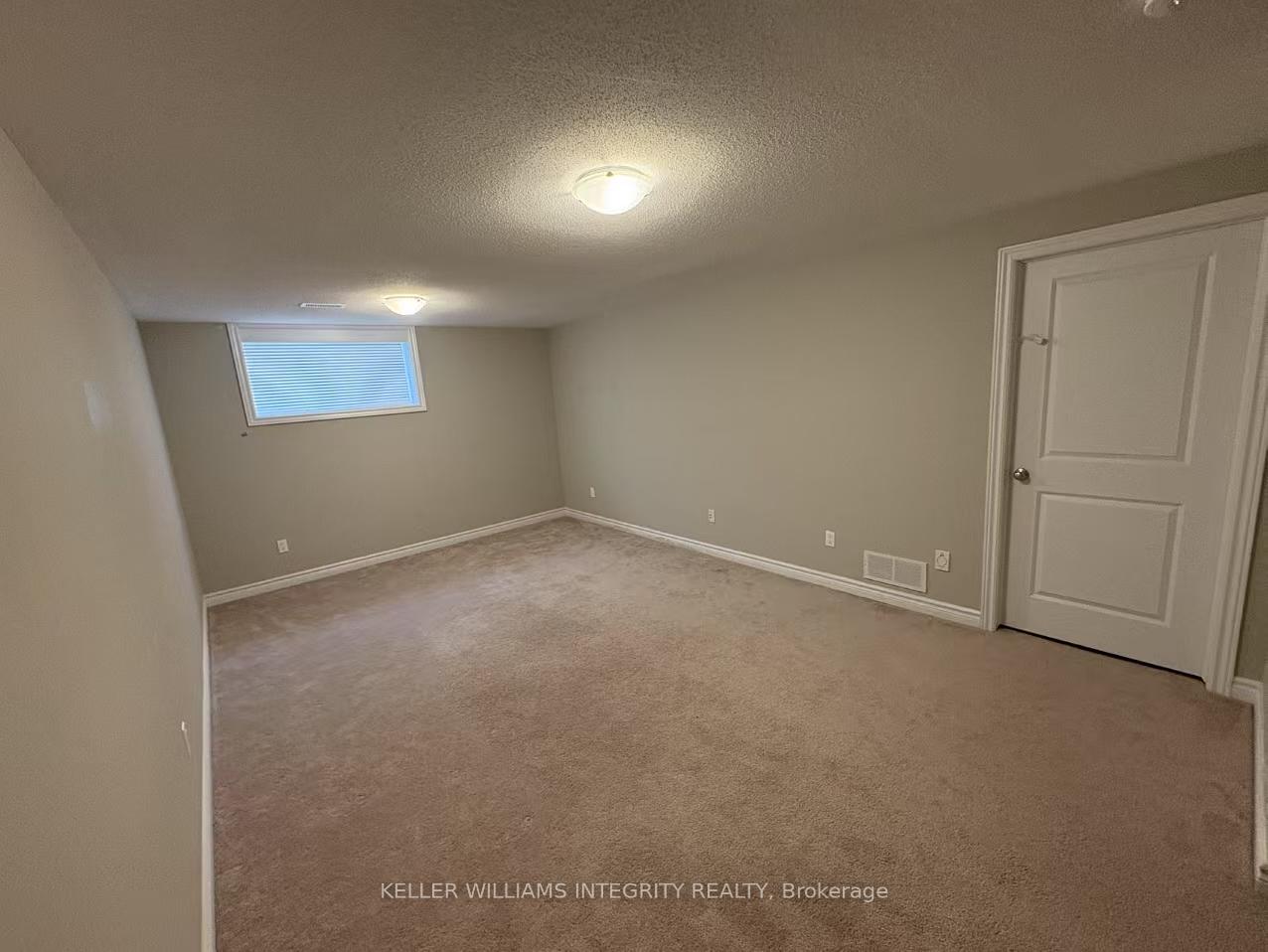 Photo 20 of 2516 Waterlilly Way, Ottawa, Barrhaven - Heritage Park — HOMEH