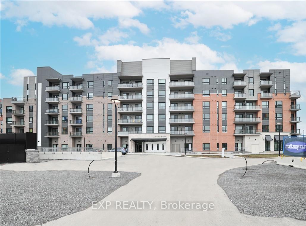 Front of Unit 502, 1350 Hemlock Road