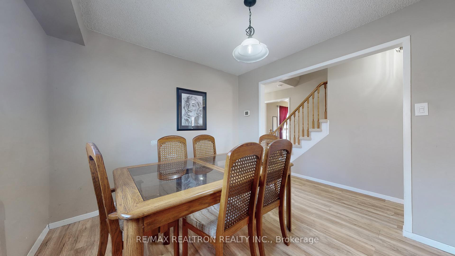 Photo 10 of 68 Patterson Crescent, Ajax, Central — HOMEH