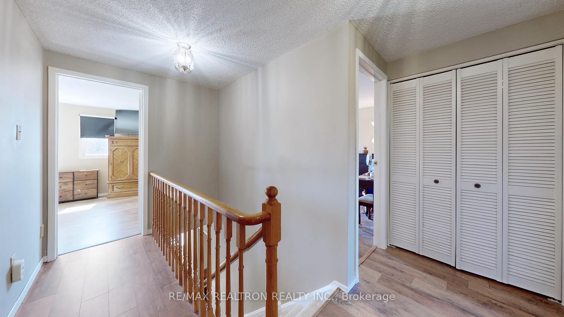 Photo 21 of 68 Patterson Crescent, Ajax, Central — HOMEH
