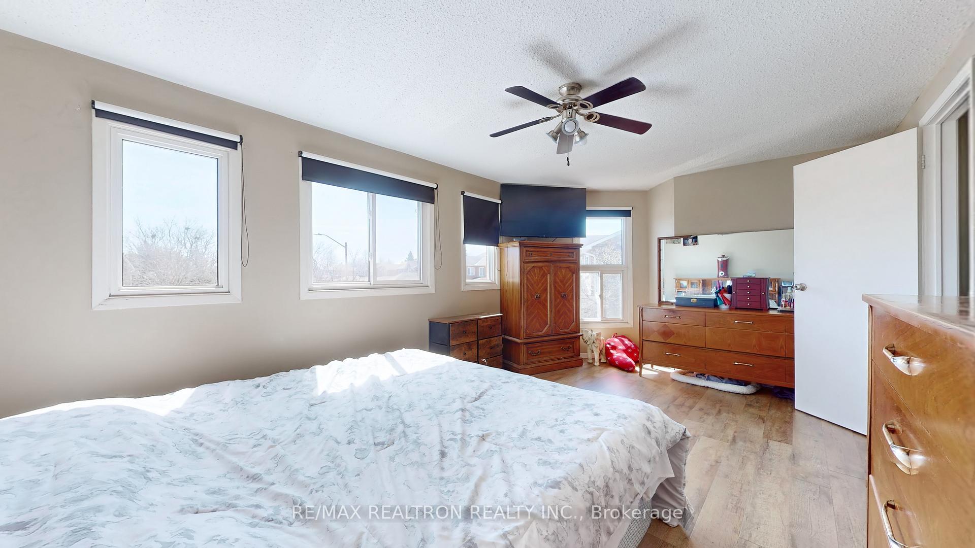 Photo 26 of 68 Patterson Crescent, Ajax, Central — HOMEH