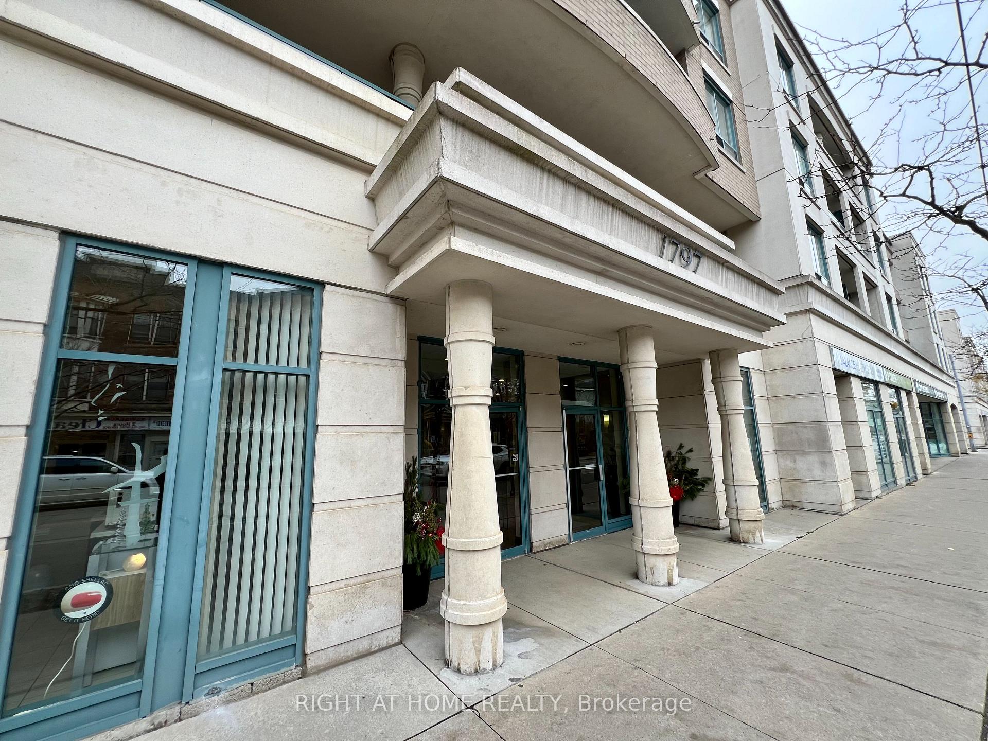 Photo 2 of Unit 305, 1797 Queen Street E, Toronto, The Beaches — HOMEH