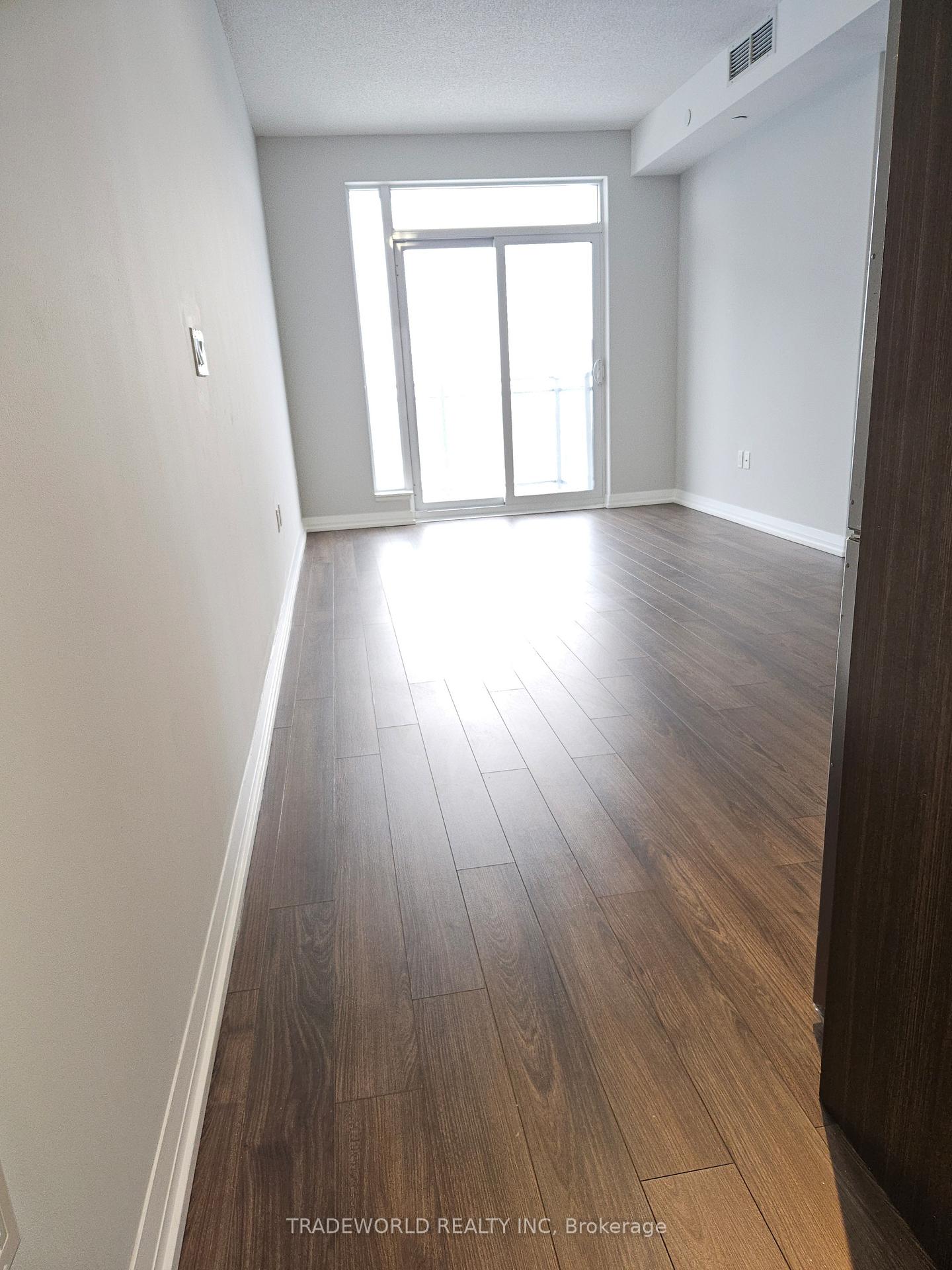Photo 5 of Unit 1308, 55 Ann O'reilly Road, North York, Henry Farm — HOMEH