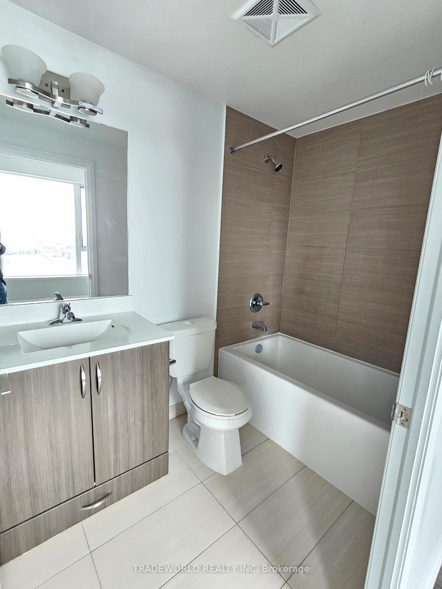 Photo 29 of Unit 1308, 55 Ann O'reilly Road, North York, Henry Farm — HOMEH