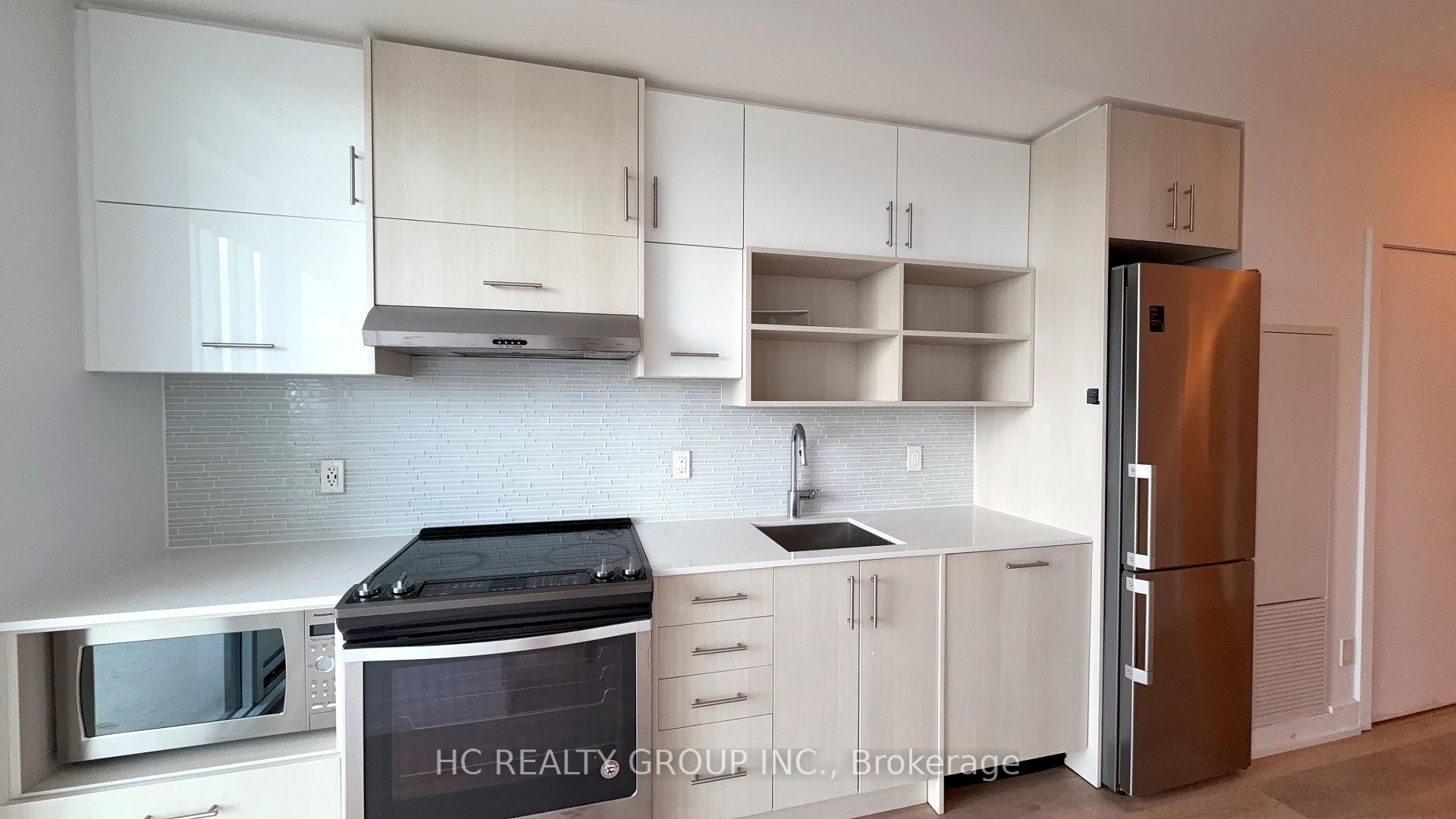 Photo 3 of Unit 709, 150 Fairview Mall Drive, North York, Don Valley Village — HOMEH