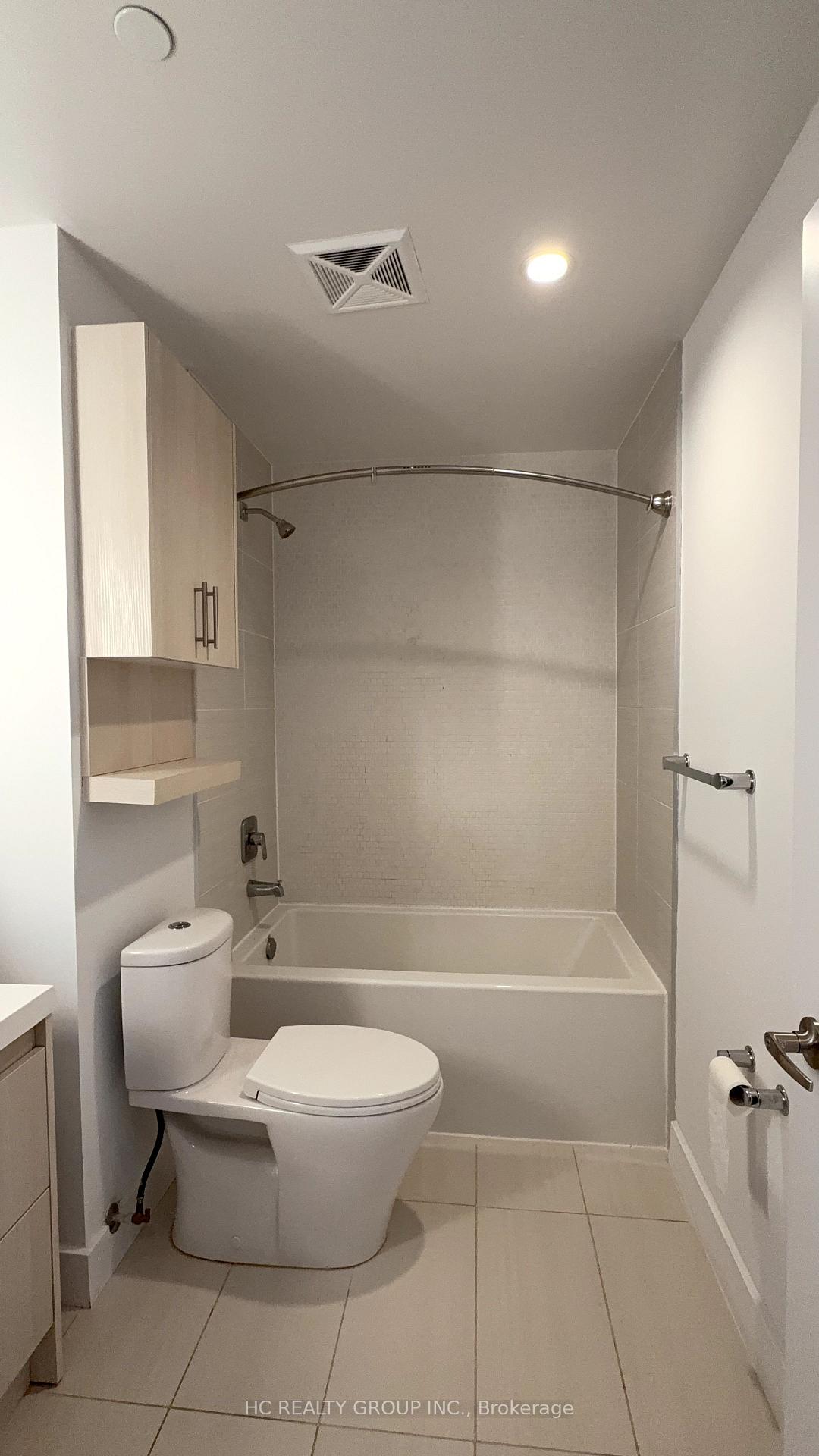 Photo 12 of Unit 709, 150 Fairview Mall Drive, North York, Don Valley Village — HOMEH