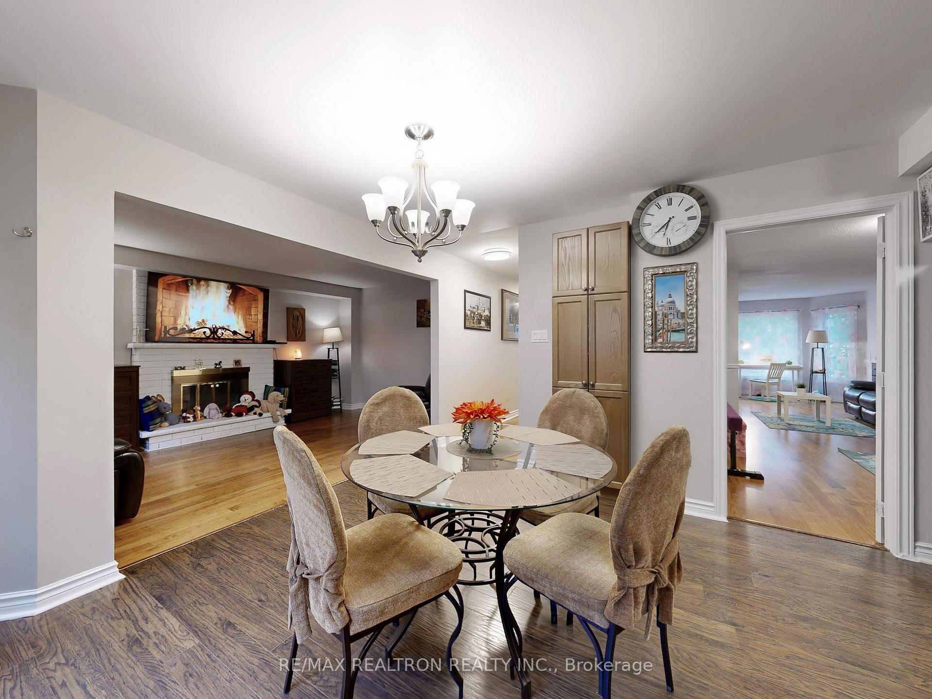 Photo 8 of Unit Main & 2nd Flr, 27 Moore Place, Barrie, Letitia Heights — HOMEH