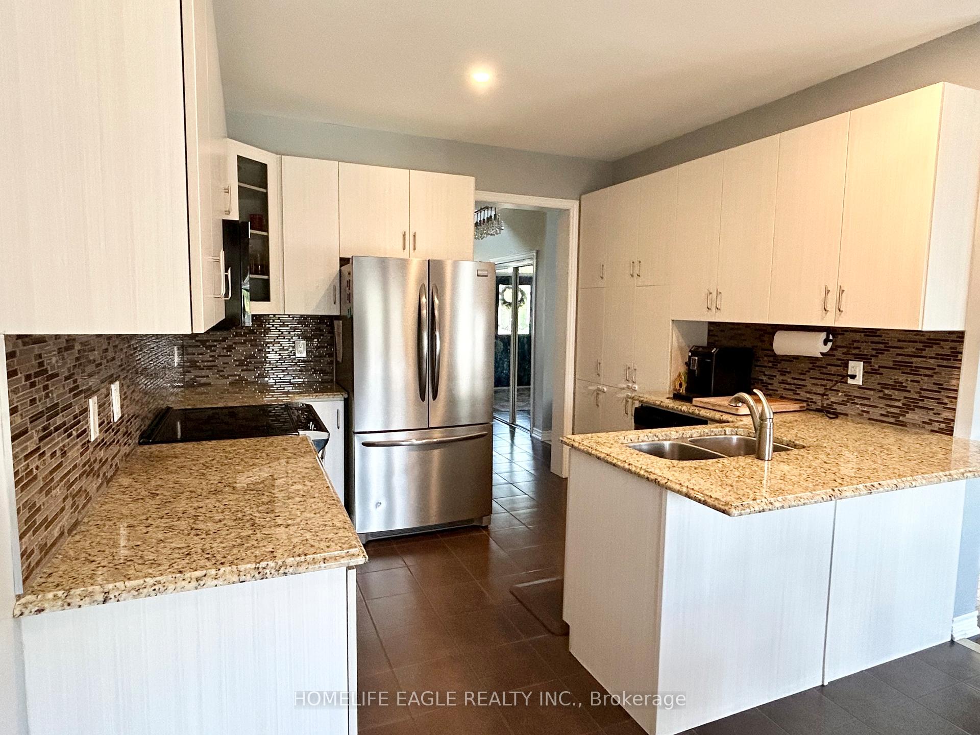 Photo 5 of 39 Bramsey Street, Georgina, Sutton & Jackson's Point — HOMEH