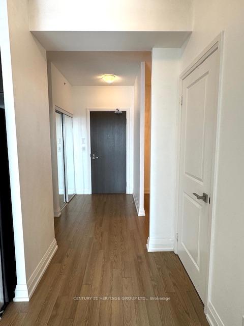 Photo 12 of Unit 718, 7161 Yonge Street, Markham, Thornhill — HOMEH