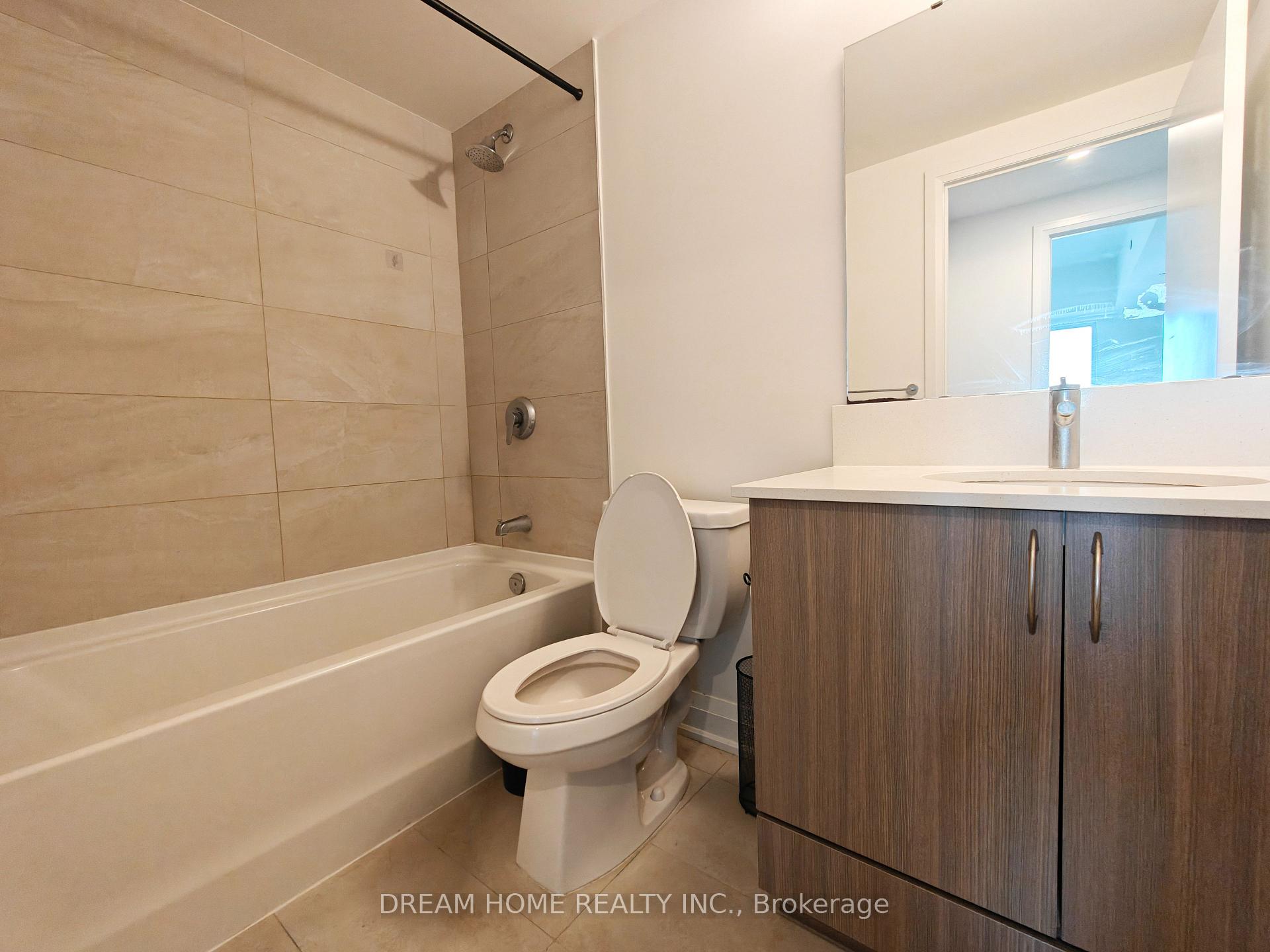 Photo 9 of Unit 1008, 58 Lakeside Terrace, Barrie, Little Lake — HOMEH
