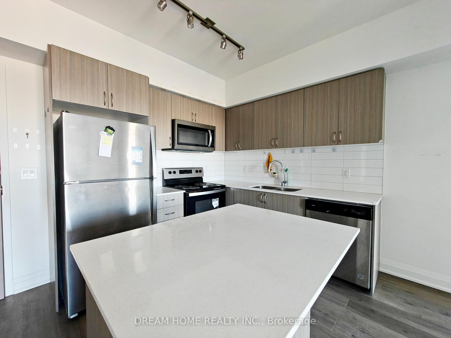 Photo 33 of Unit 1008, 58 Lakeside Terrace, Barrie, Little Lake — HOMEH