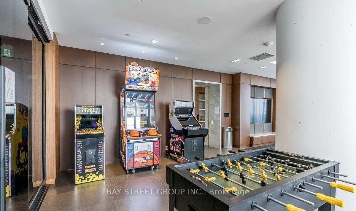 Photo 14 of Unit 3305, 950 Portage Parkway, Vaughan, Vaughan Corporate Centre — HOMEH