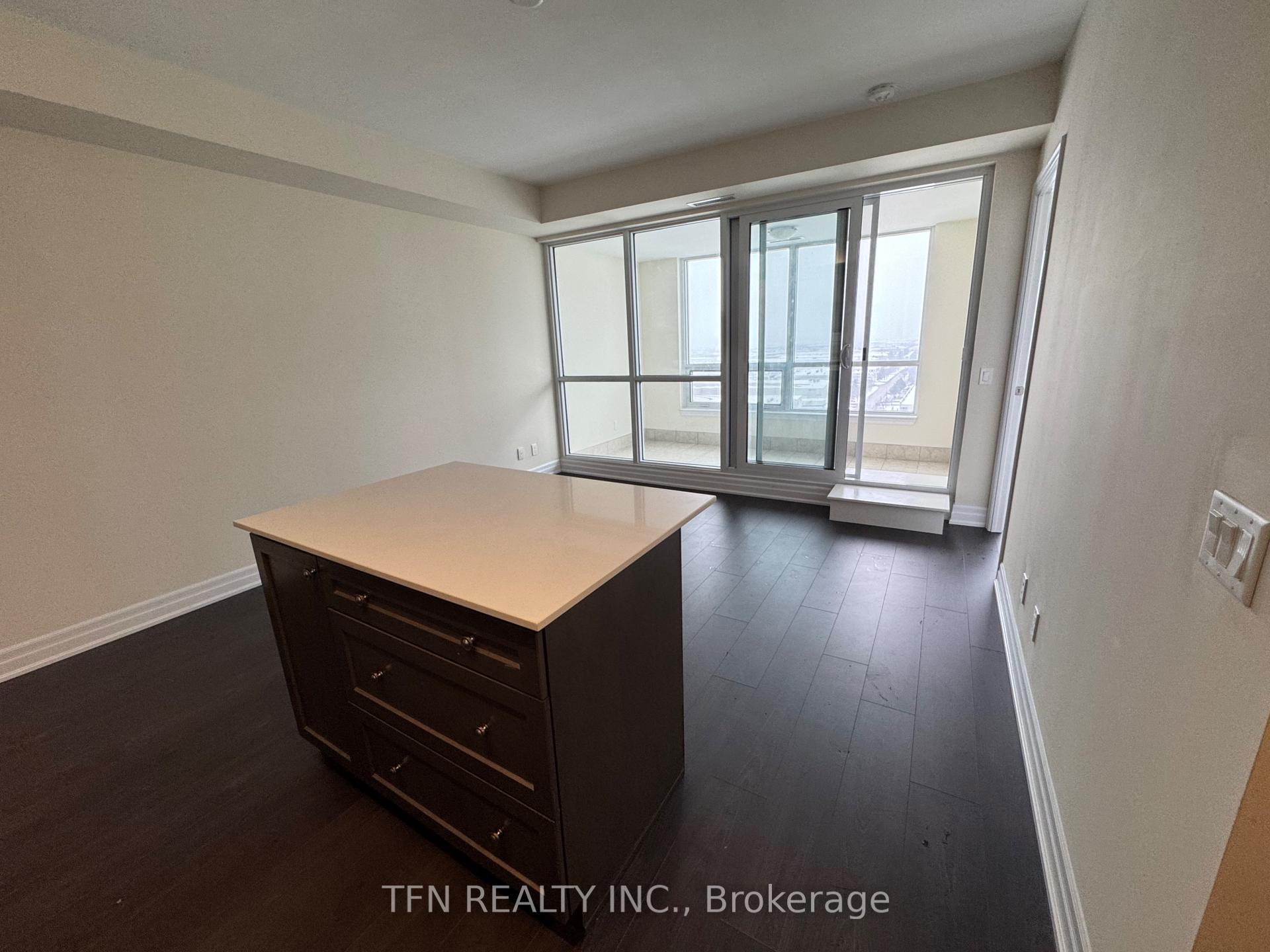 Photo 7 of Unit 1606, 9075 Jane Street, Vaughan, Concord — HOMEH