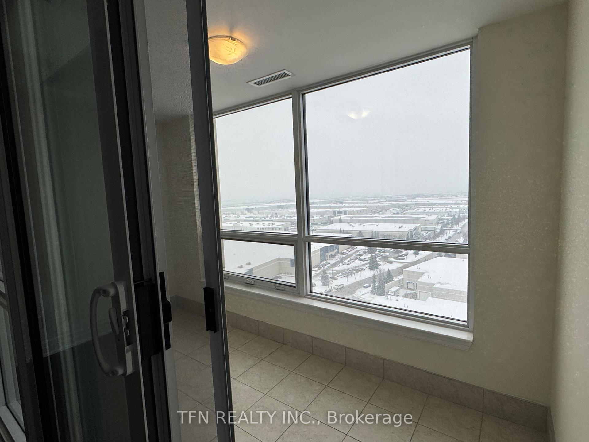 Photo 8 of Unit 1606, 9075 Jane Street, Vaughan, Concord — HOMEH
