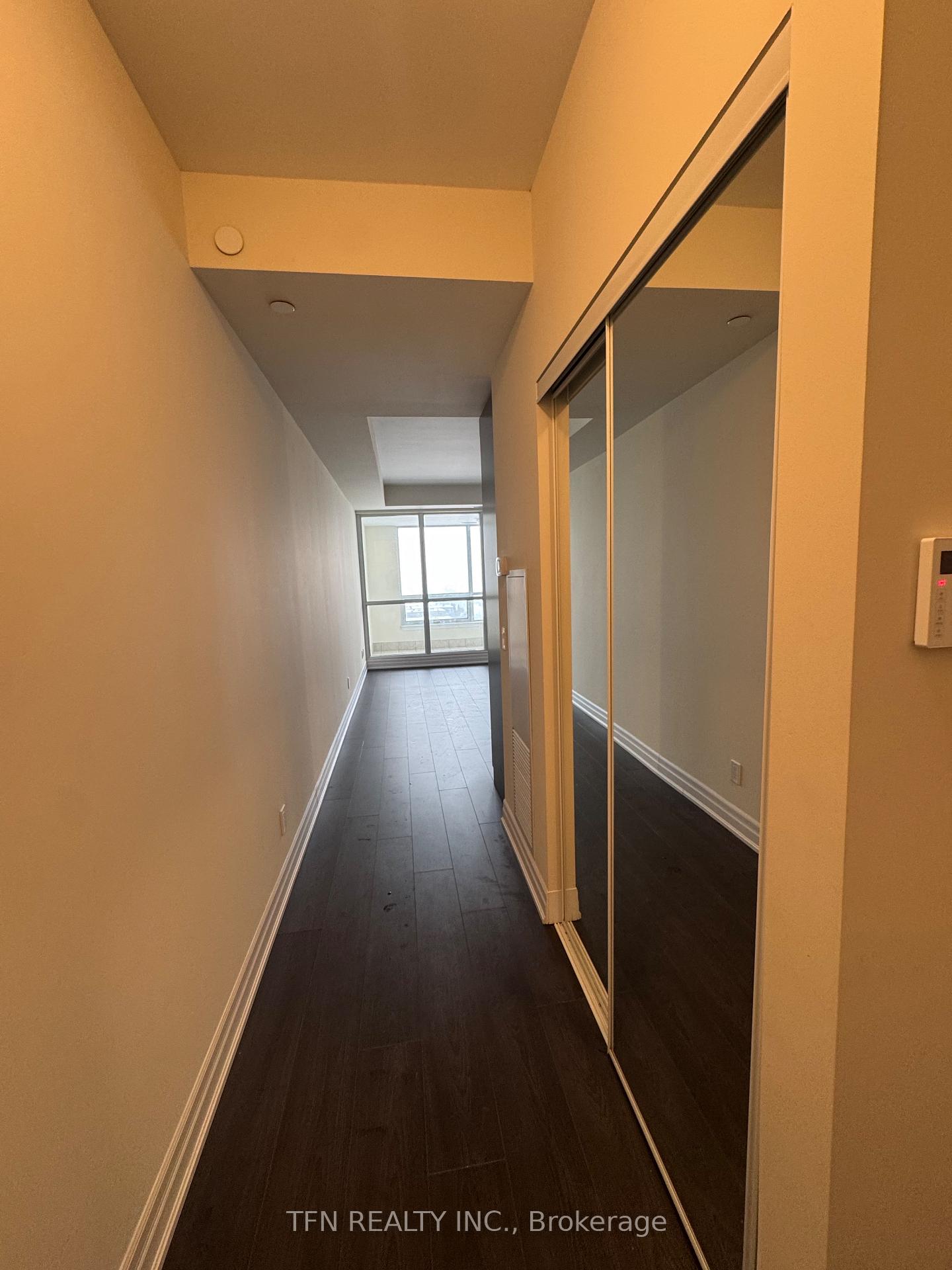 Photo 14 of Unit 1606, 9075 Jane Street, Vaughan, Concord — HOMEH