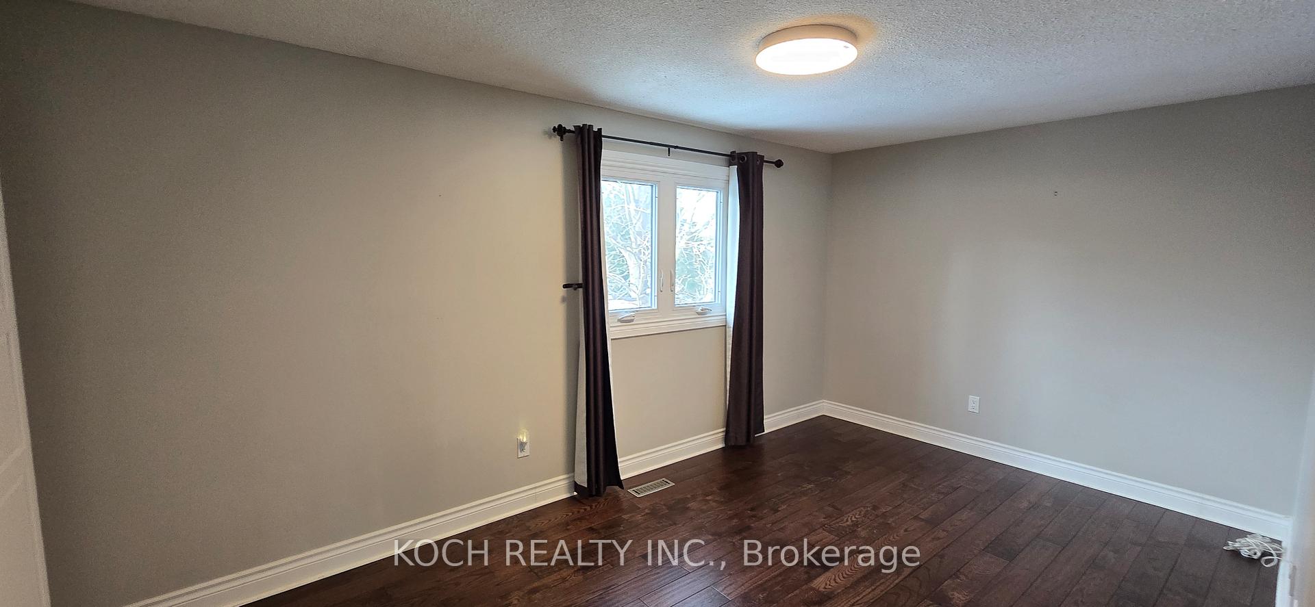 Photo 14 of 38 Corbett Crescent, Aurora, Aurora Highlands — HOMEH