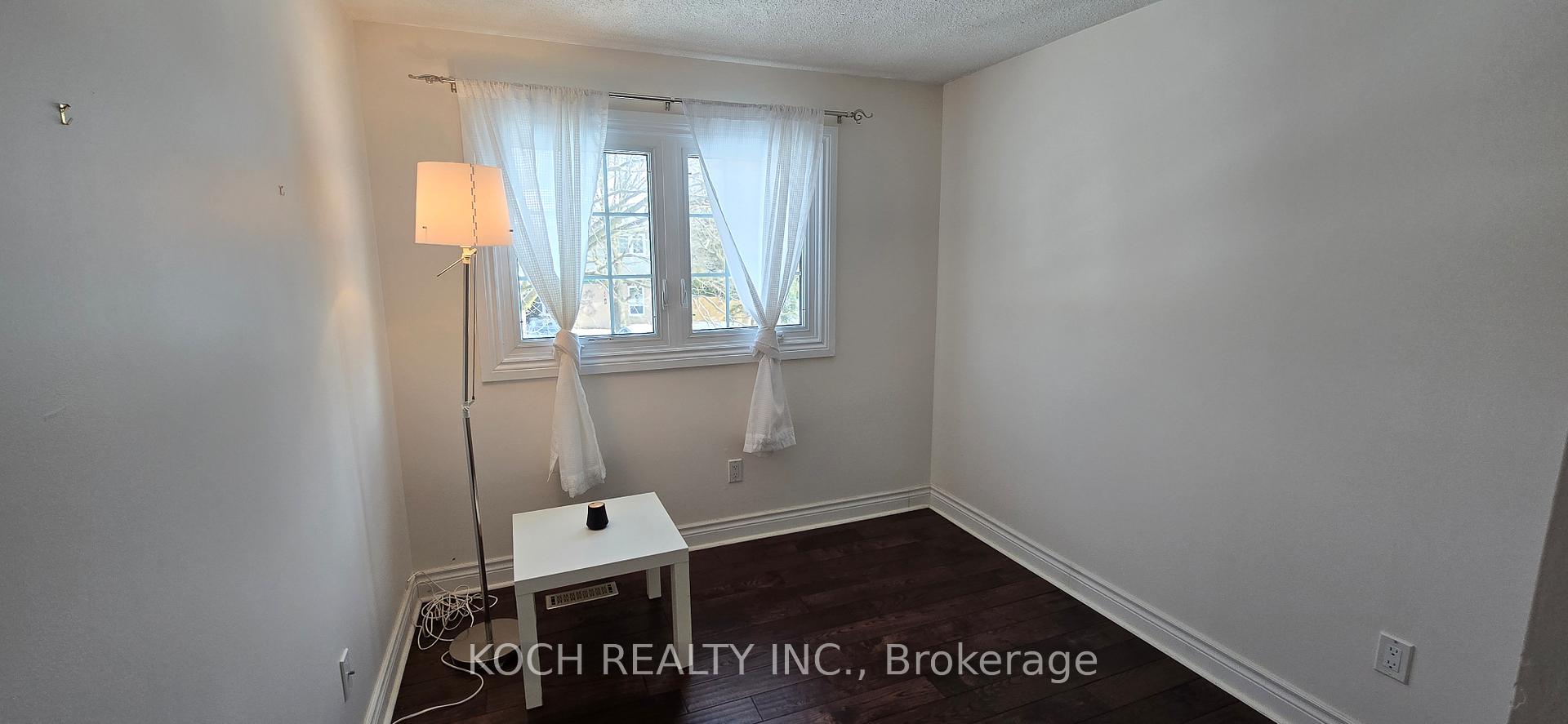 Photo 16 of 38 Corbett Crescent, Aurora, Aurora Highlands — HOMEH