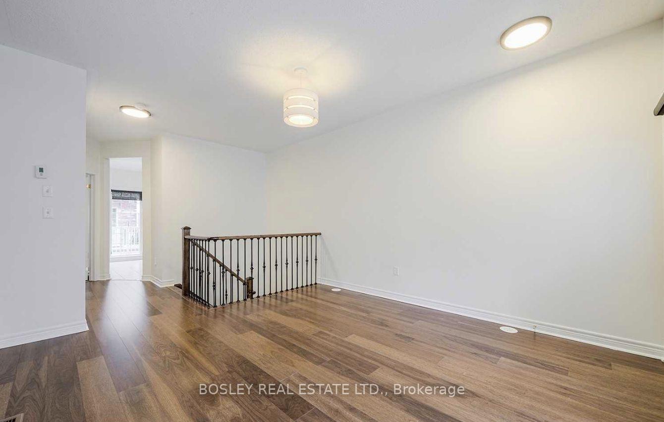 Photo 6 of 17 Carnahan Terrace, Toronto, East End-Danforth — HOMEH