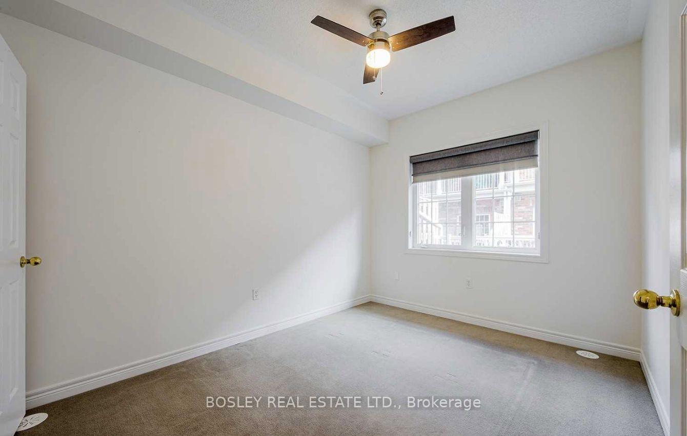 Photo 15 of 17 Carnahan Terrace, Toronto, East End-Danforth — HOMEH